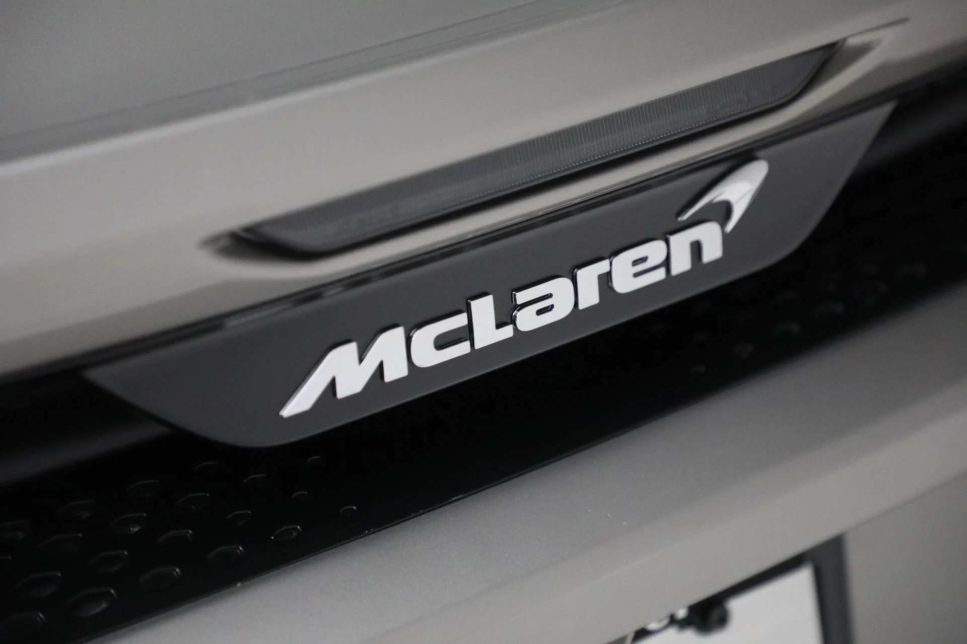 mph034_1763690913_Used_2023_Mc_Laren_GT_Pioneer_a7244bfded