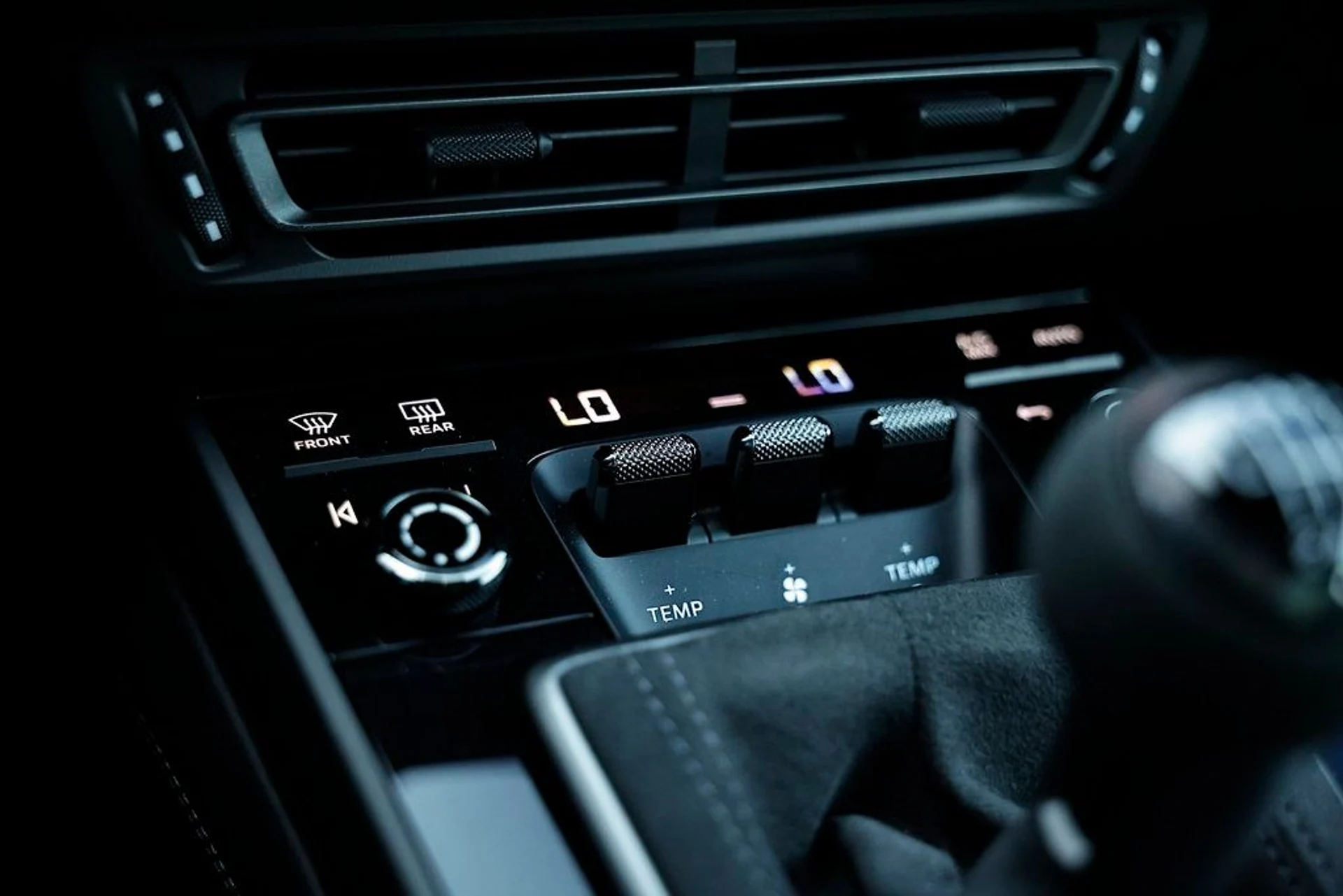 mph034_176456389_3325ce00c0ef90fc5242dbecea8d067b_2a594933f2