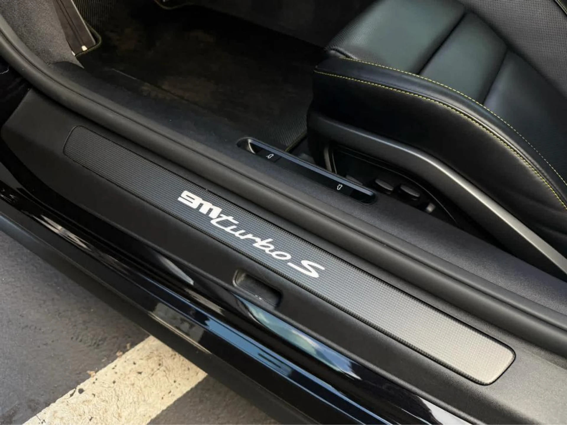 mph034_1786871387_EJ_Tnjs_Fa_S_Dt_Blb5_Oty_COV_Geh_U_29f7c48453