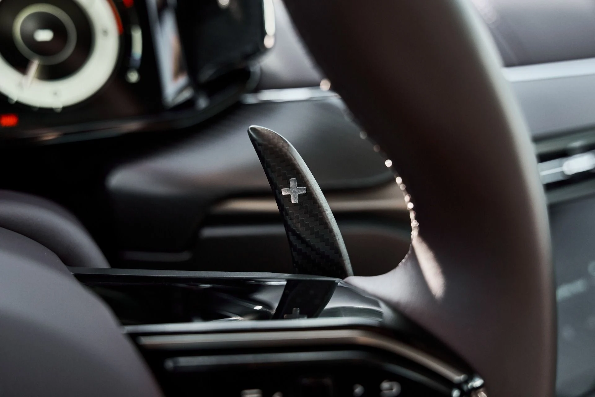 mph034_1798192867_Used_2026_Aston_Martin_Vantage_S_1778102496_13cfb21abe