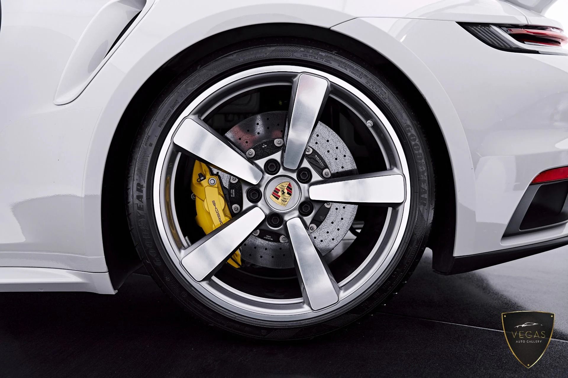 mph034_180322010_Used_2024_Porsche_911_Turbo_S_1782351419_6bbc082ee2