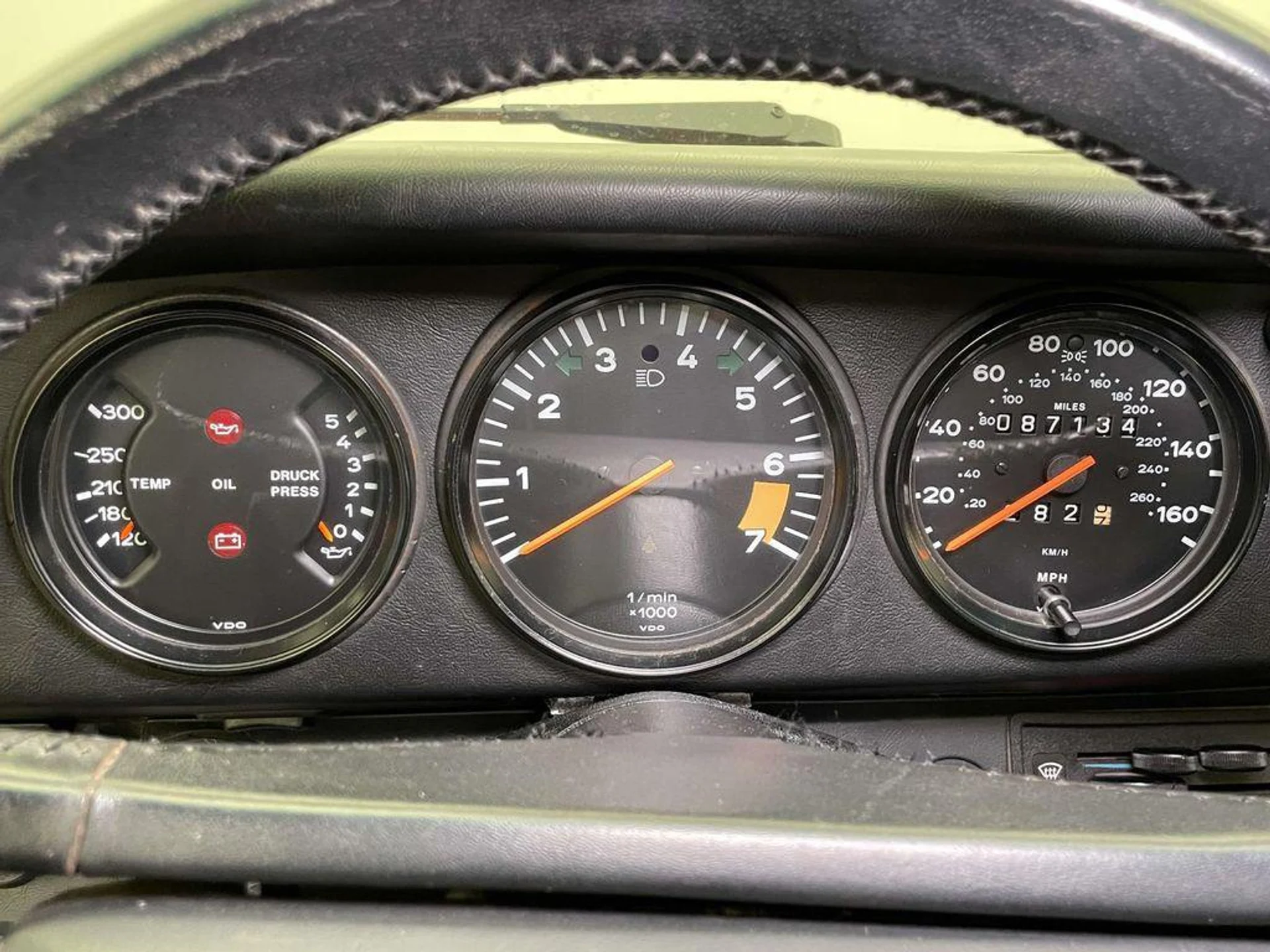 mph034_1807869879_UW_EEP_3o_QMBA_7r5_FYOL_h_S_n8c_f61d00a599