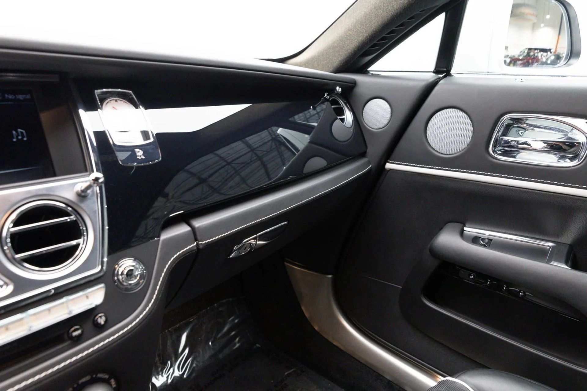 mph034_1815511869_35_ada99b231b