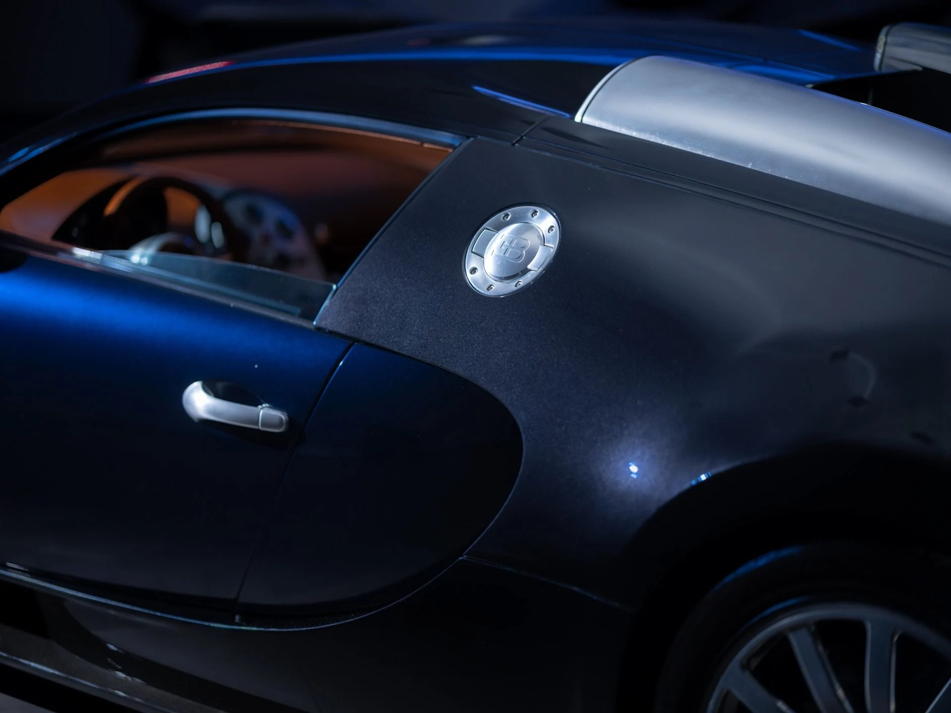 mph034_1815592742_Used_2006_Bugatti_Veyron_164_1f05e8104c