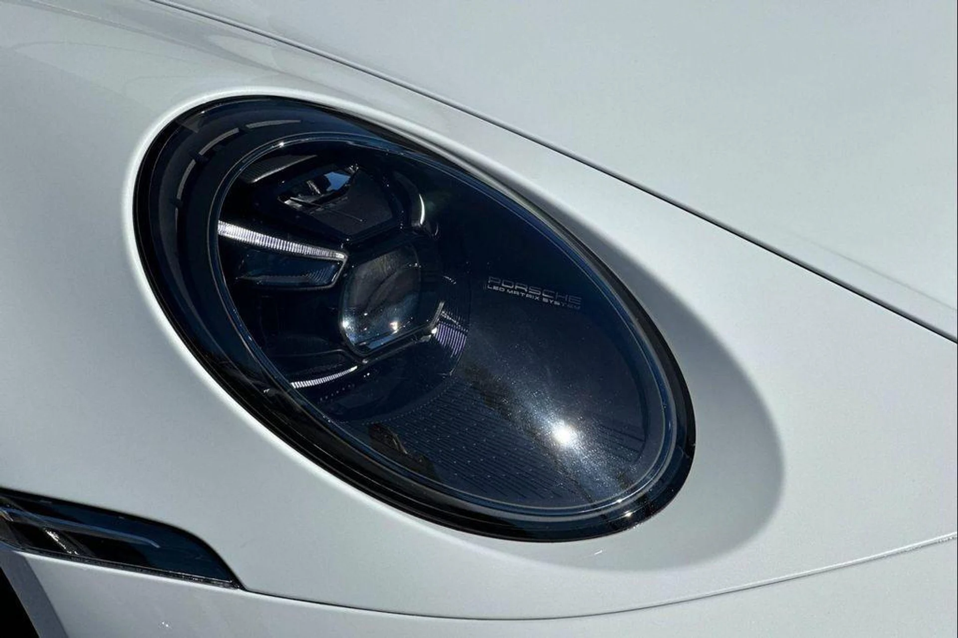 mph034_1820068089_zb_x_BBG_9_Zucms_MNG_3_OY_Co_N7_CV_3k_5cdf79f2b4