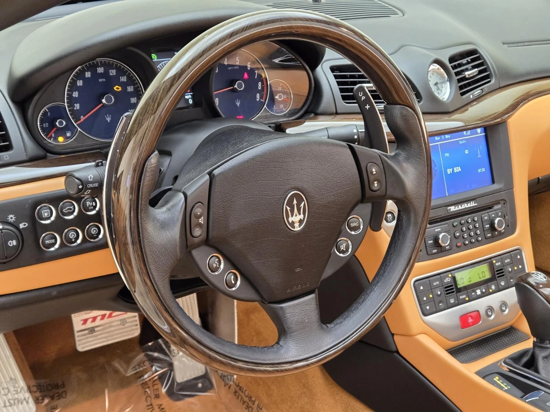 mph034_1825959402_Used_2013_Maserati_Gran_Turismo_Sport_1762328774_c016e3a7ff