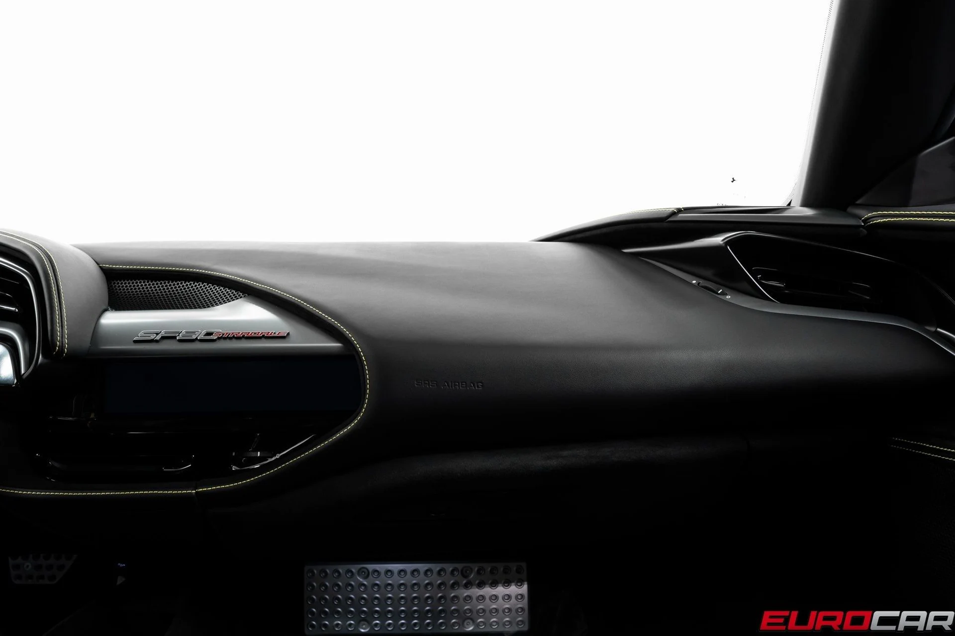 mph034_182890969_image_35_6581a294fc