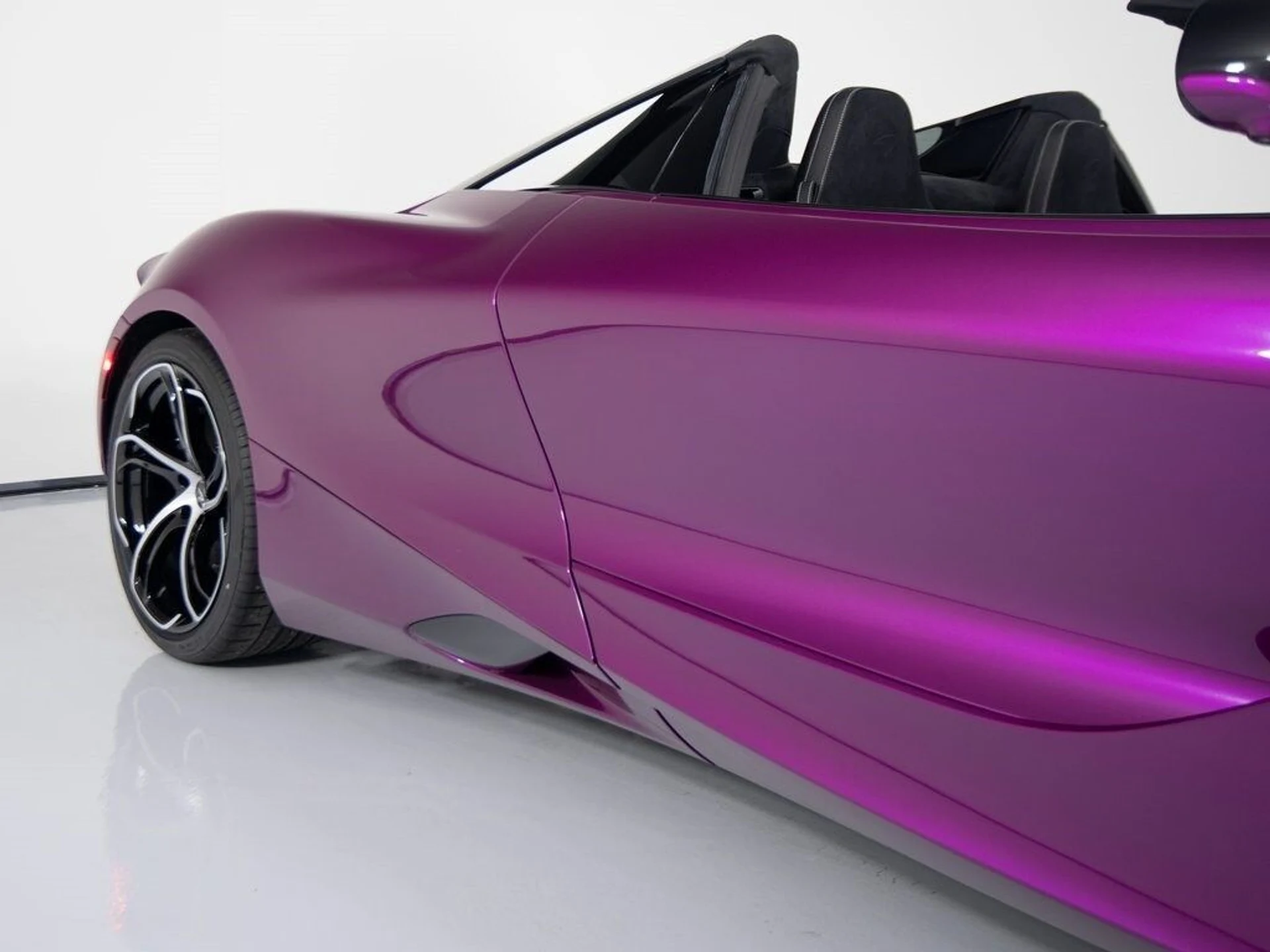 mph034_1832339337_700cead3d4438960001917b3a1e63c32x_b86ec9f515