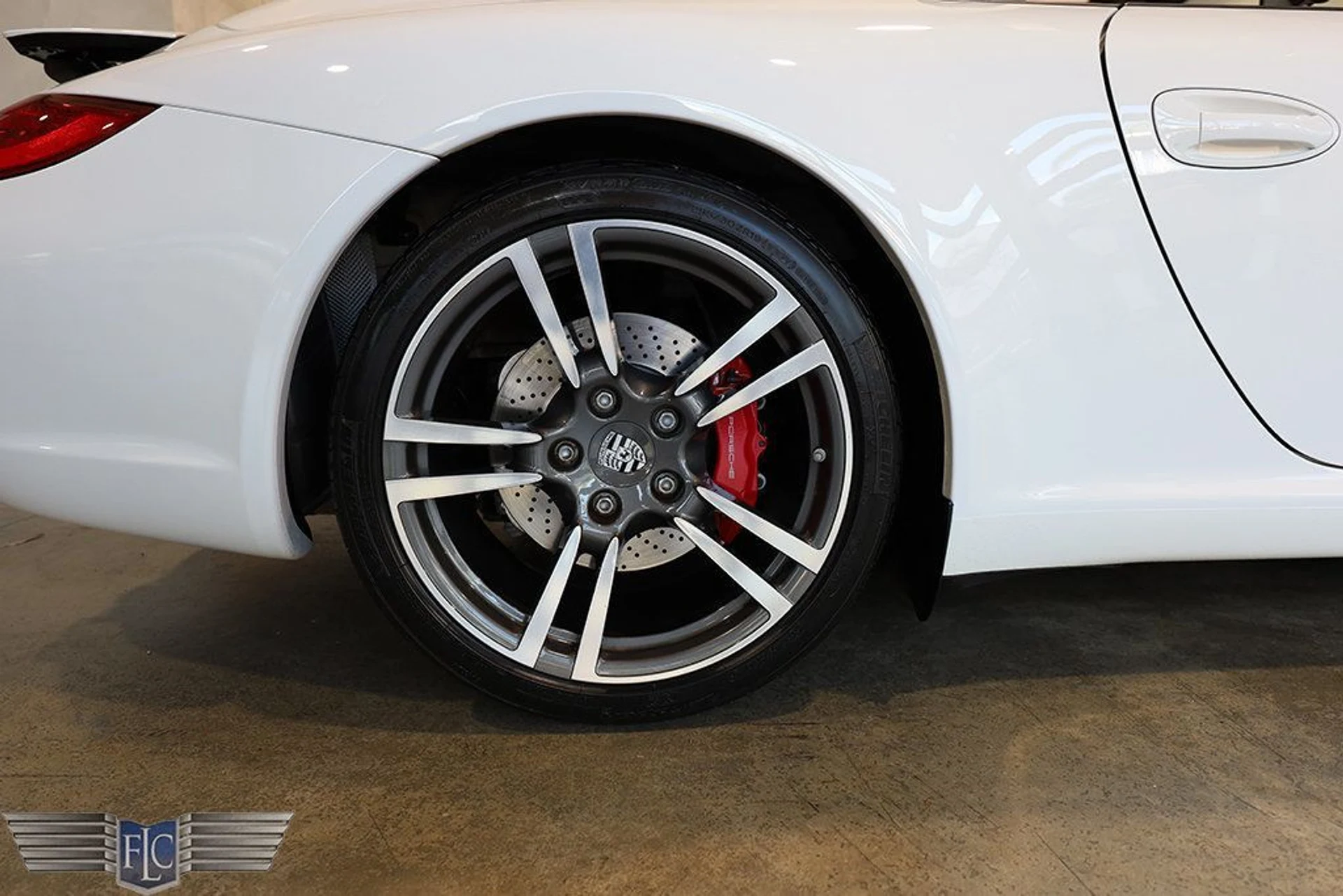 mph034_1834308621_used_2012_porsche_911_2drcabriolet997carreras_9689_23016607_35_1024_091dc2299a