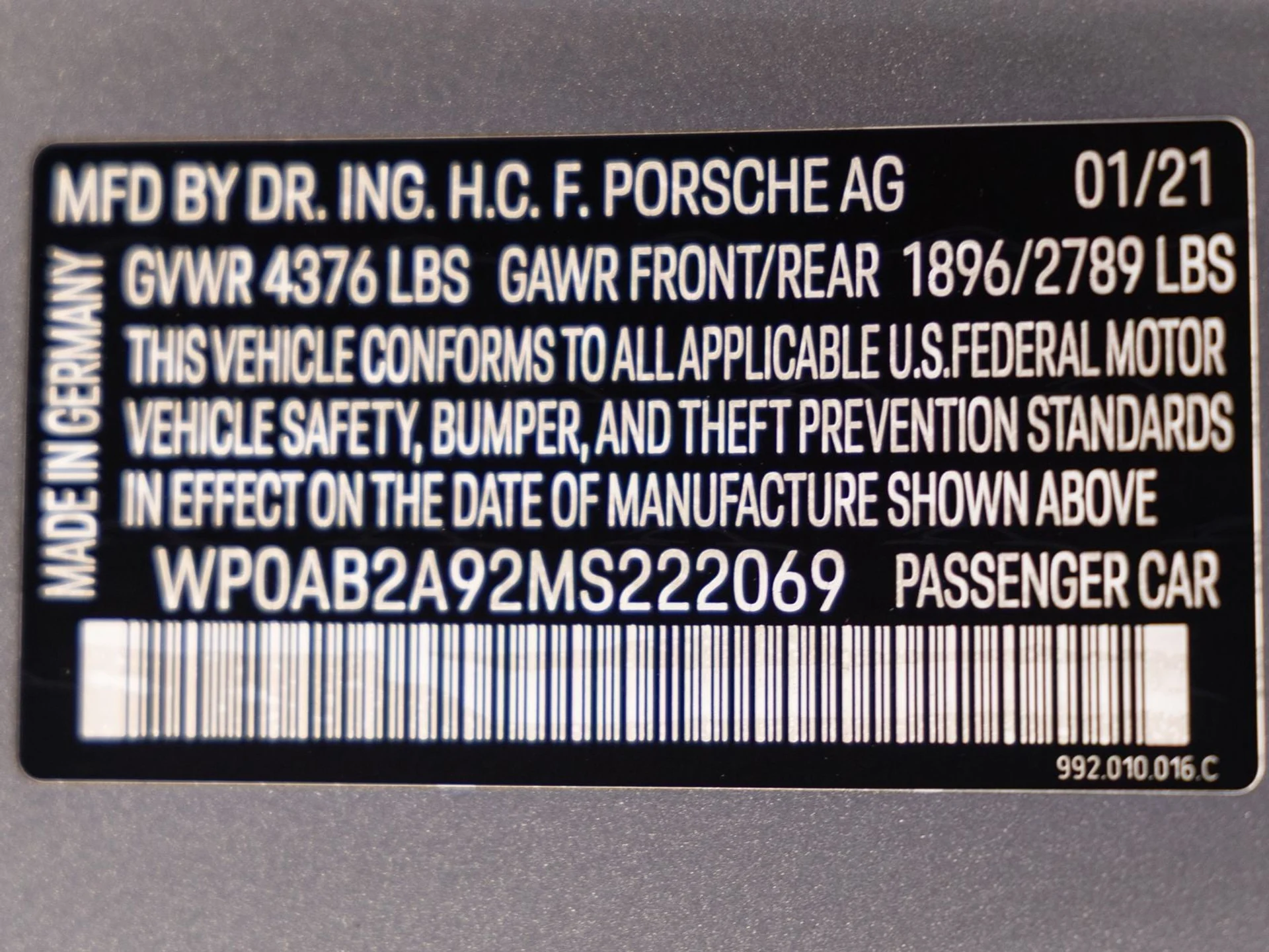 mph034_184000064_35_cb49e9a783