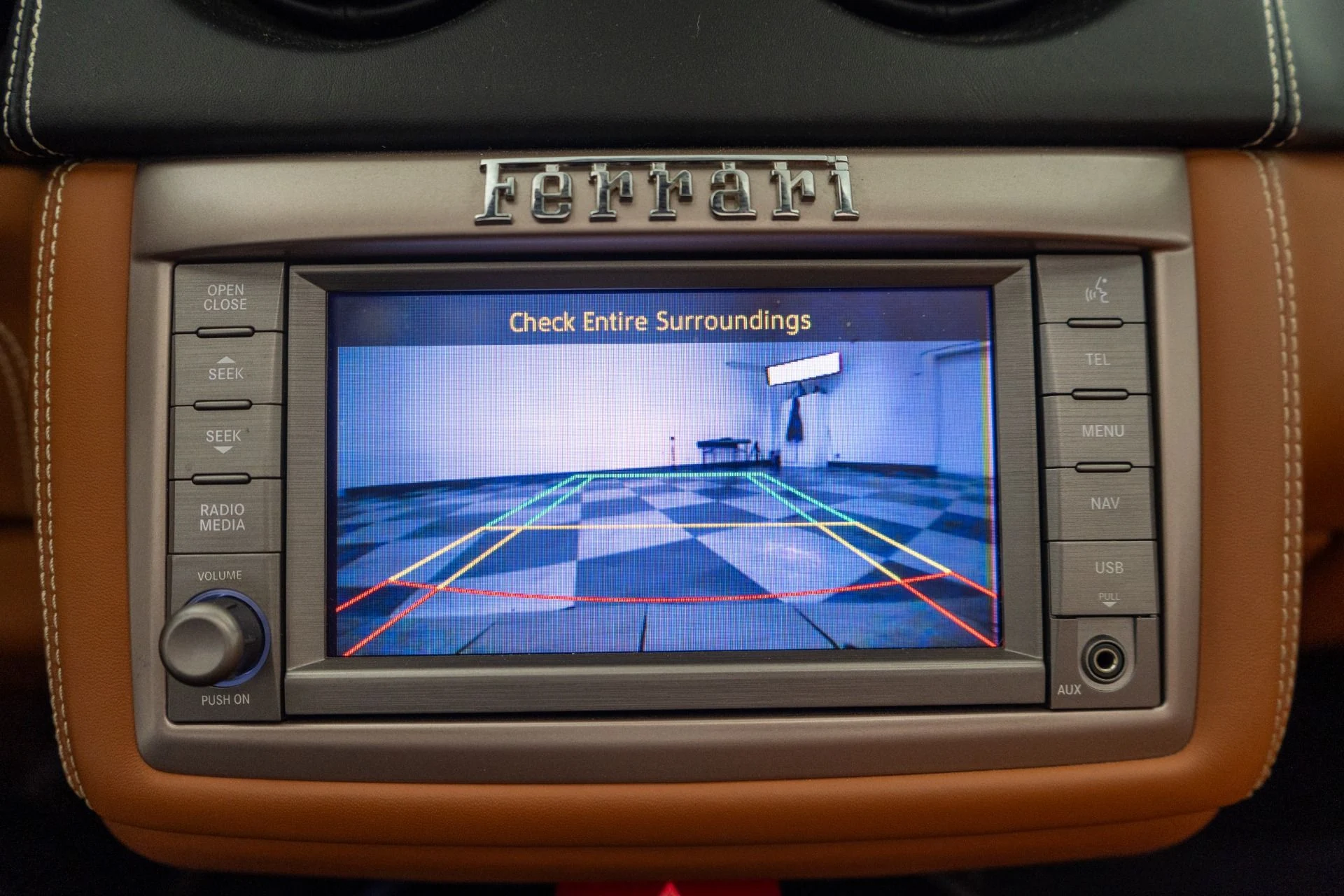 mph034_1855437653_Used_2014_Ferrari_California_1756832165_af205fc283