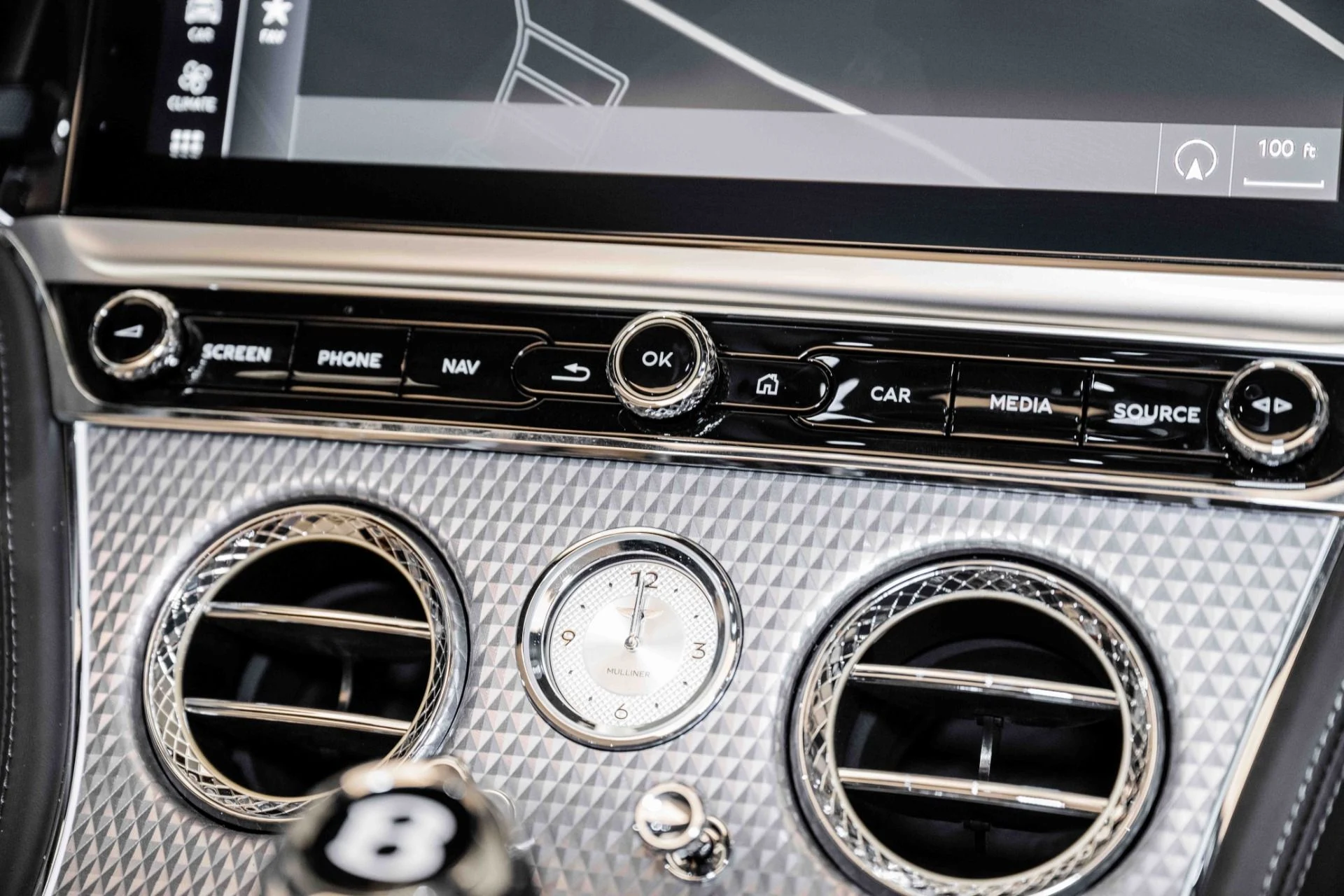 mph034_1859230282_Used_2024_Bentley_Continental_GTC_Mulliner_W12_1720134236_9cfba641d6