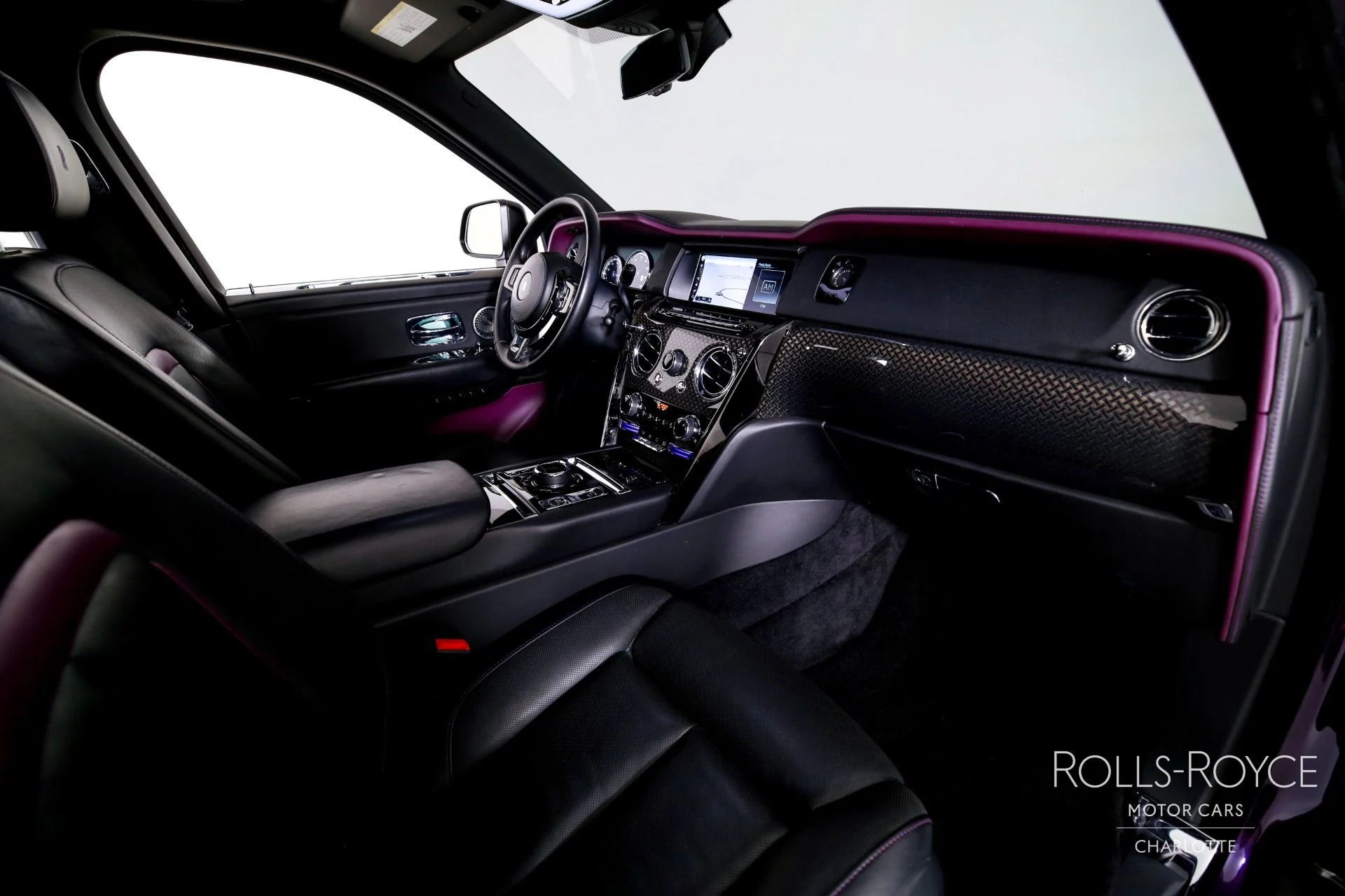 mph034_1860107563_Used_2020_Rolls_Royce_Black_Badge_Cullinan_1772145371_709fe54599