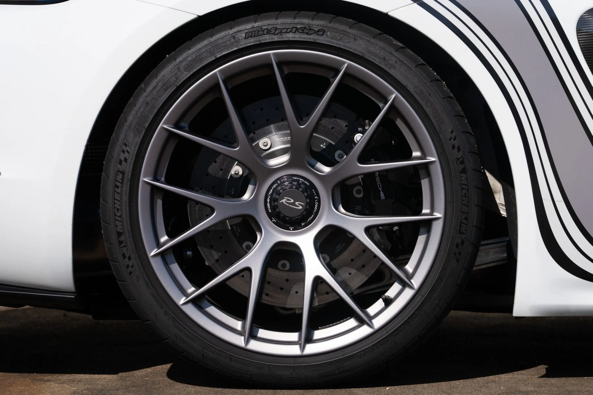 mph034_1865438905_Used_2023_Porsche_718_Cayman_GT_4_RS_Weissach_1757357689_dcb086d517