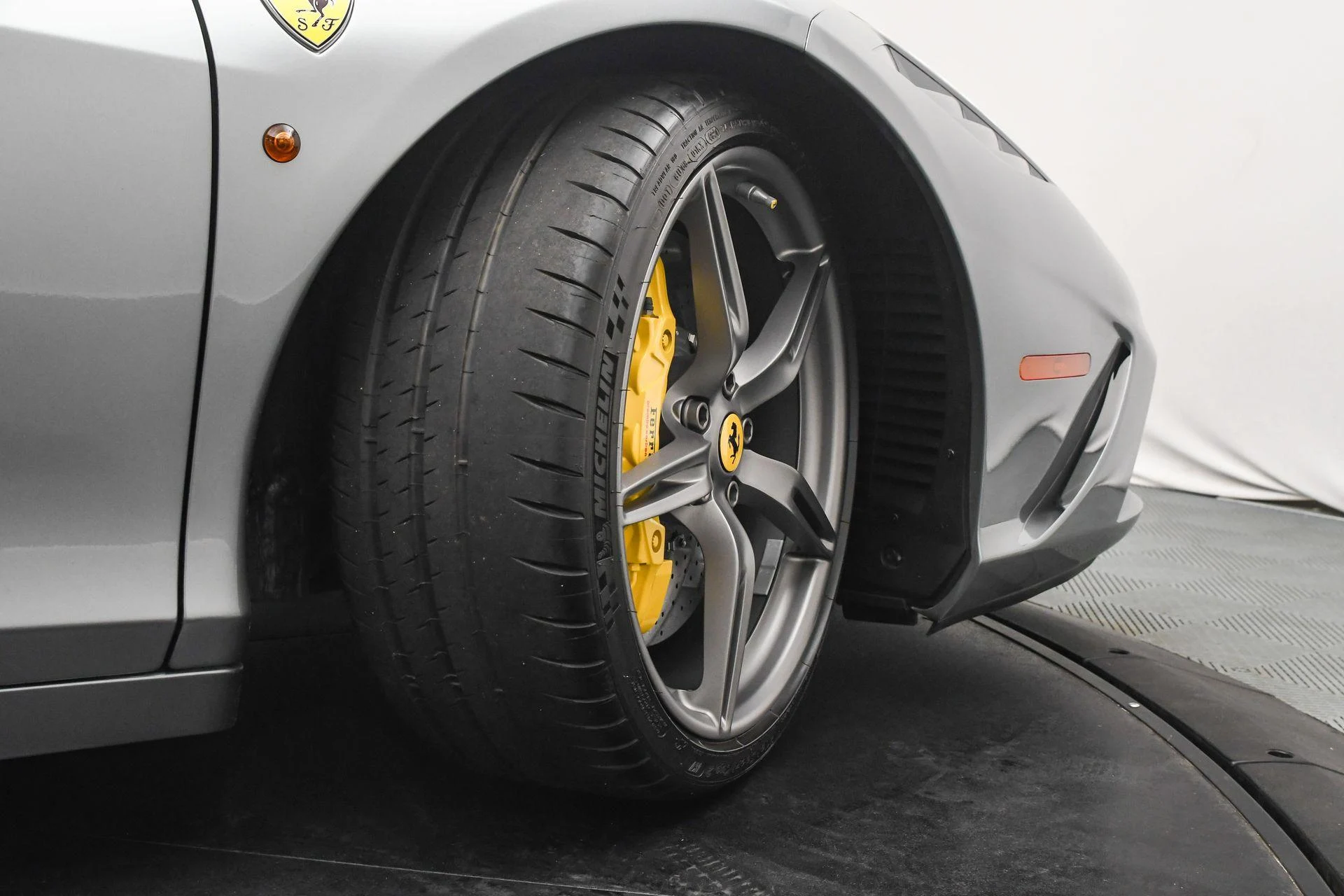 mph034_1867094672_Used_2015_Ferrari_458_Italia_Speciale_1757453539_ed15d9f637