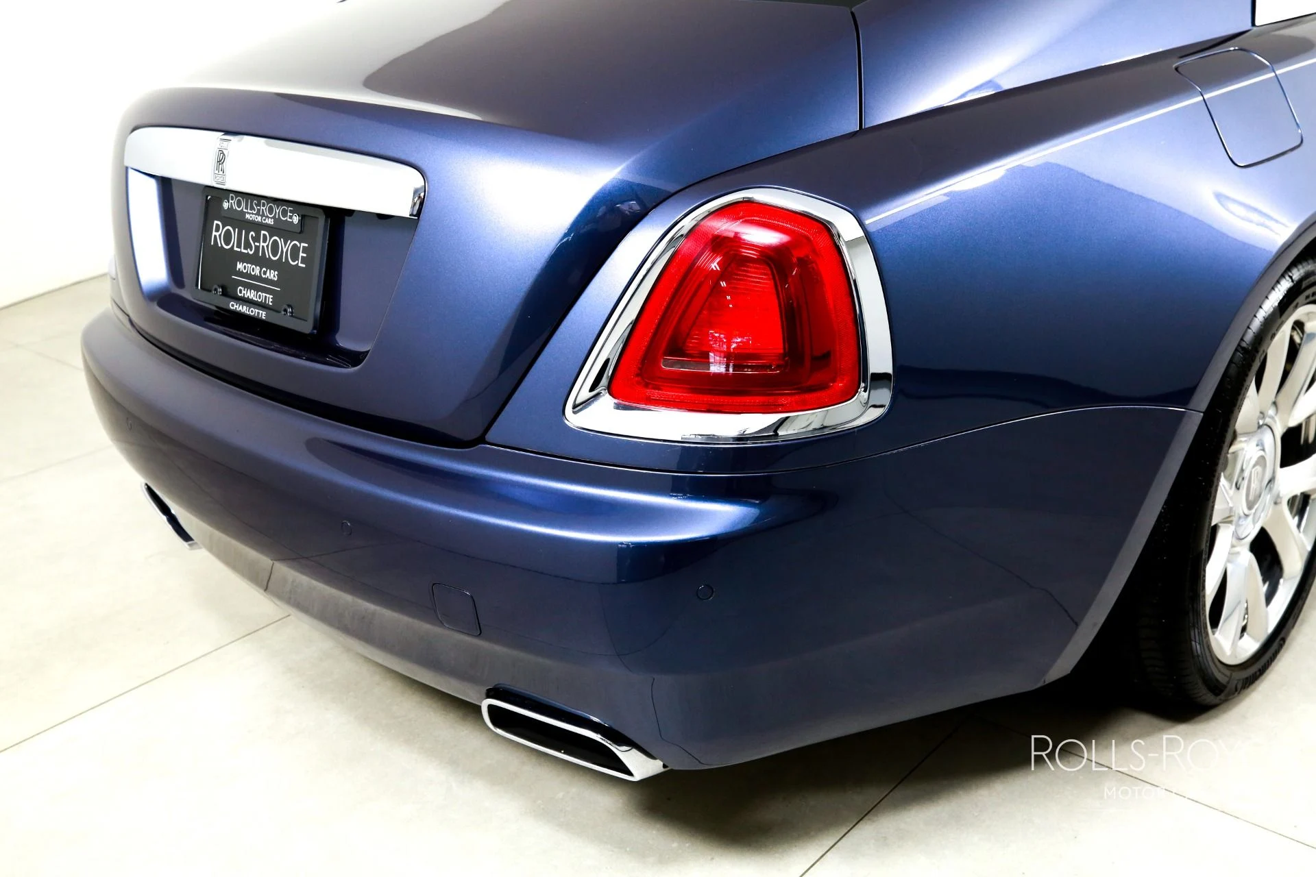 mph034_1870823959_Used_2019_Rolls_Royce_Wraith_1781189138_3ae0f85732