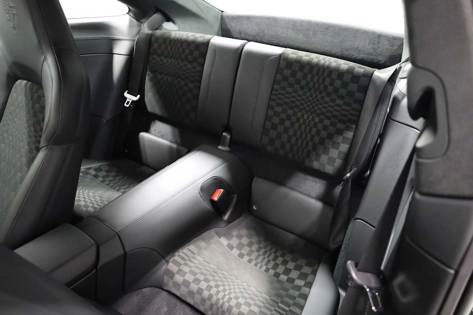 mph034_1879896877_4bef6002c8d66914b8139aa2e37113be_1226efdd20