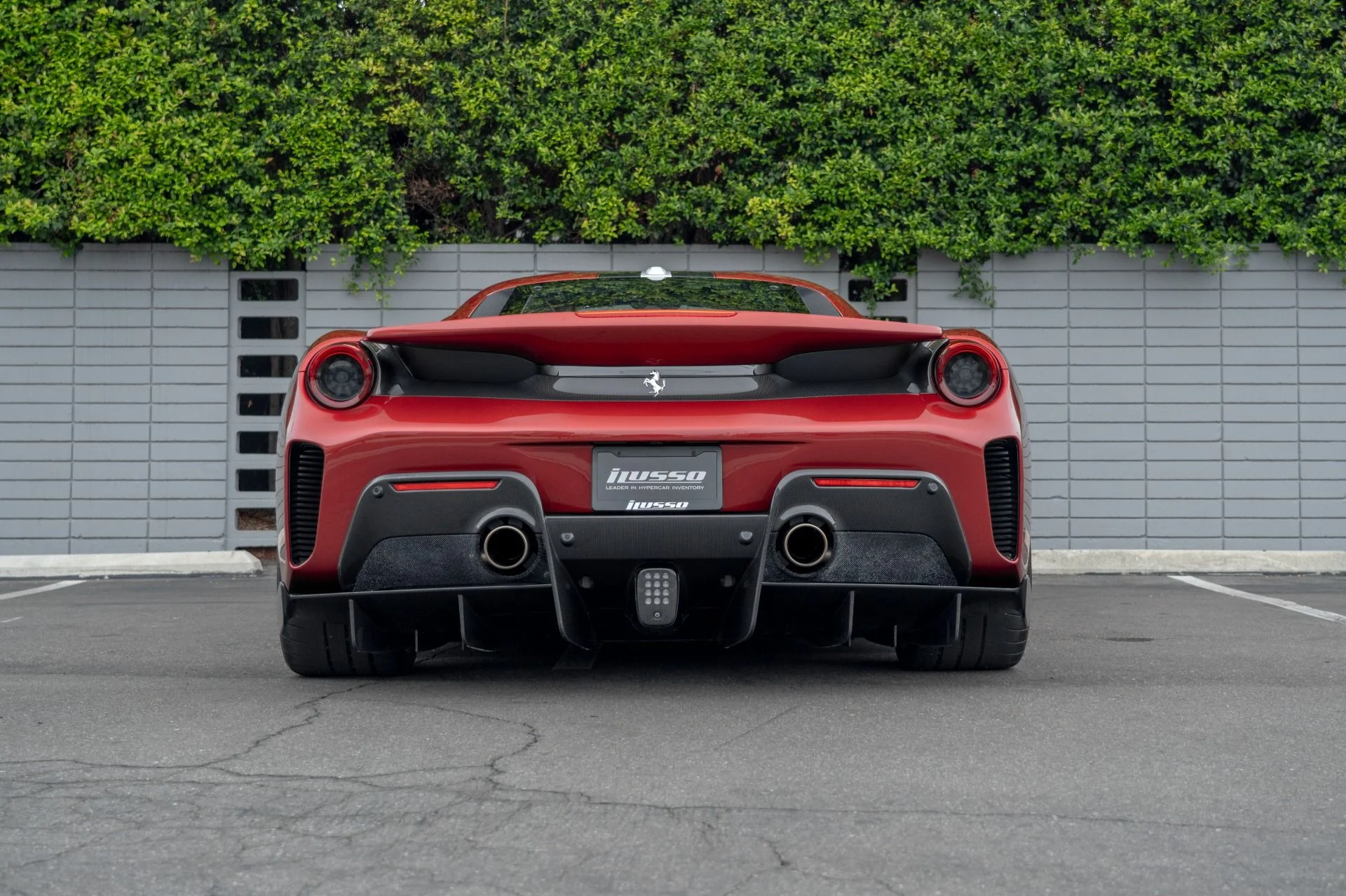 mph034_188441691_Used_2019_Ferrari_488_Pista_1759877636_9c18975f5e