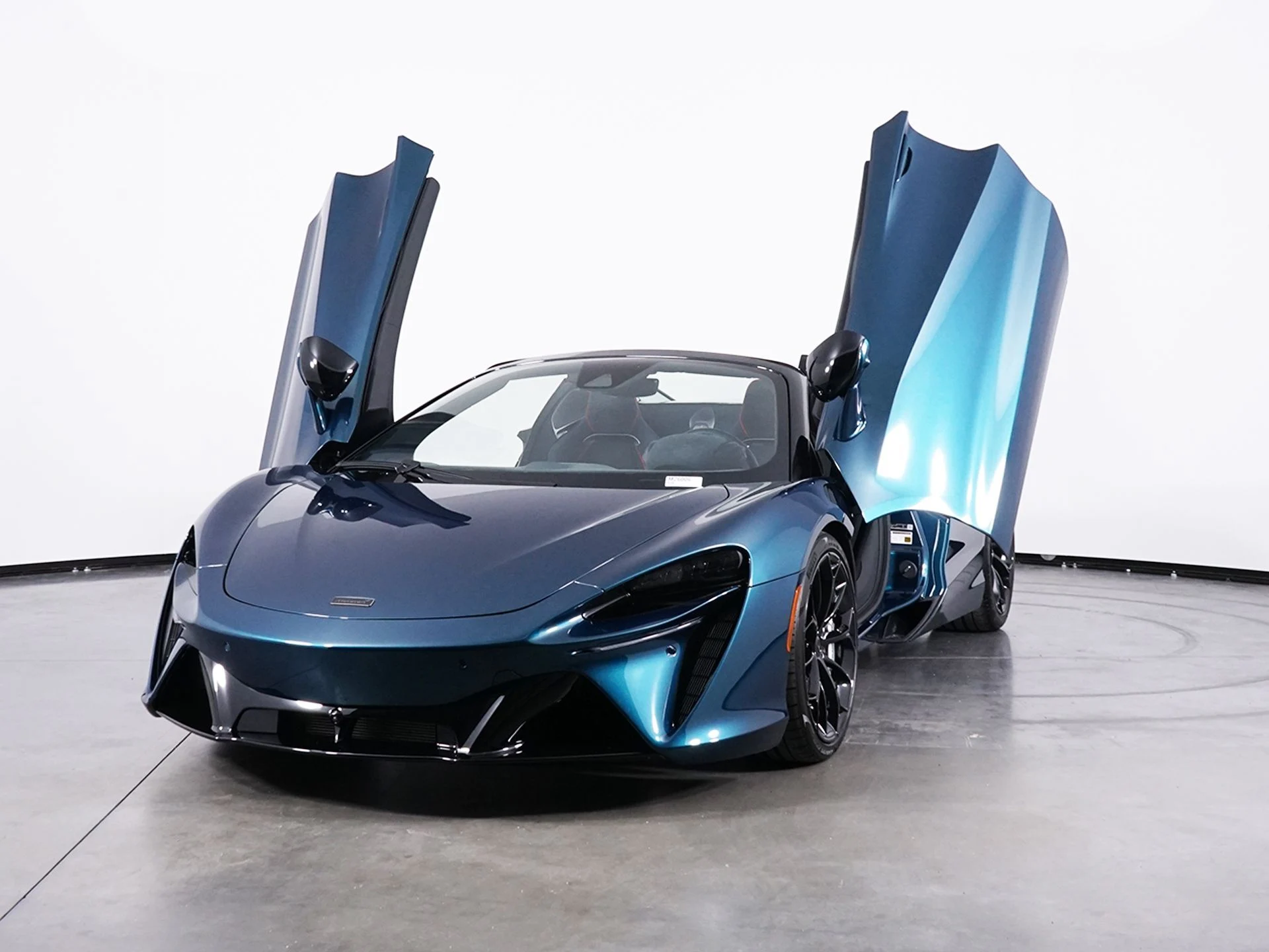 mph034_1892667555_43a6566f80102f925431f5c909e908a6x_bd881f5d32