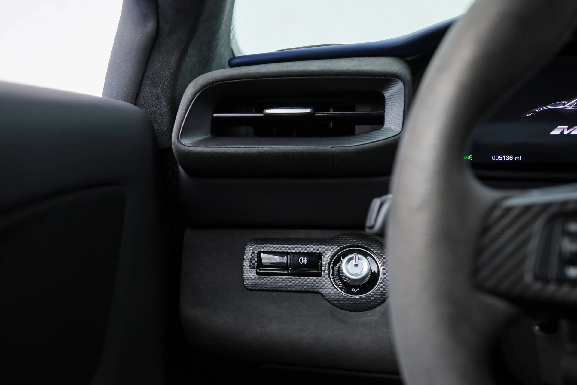 mph034_1896534704_3f27f9fac480623c852903aee3e25c91_8ed268147d