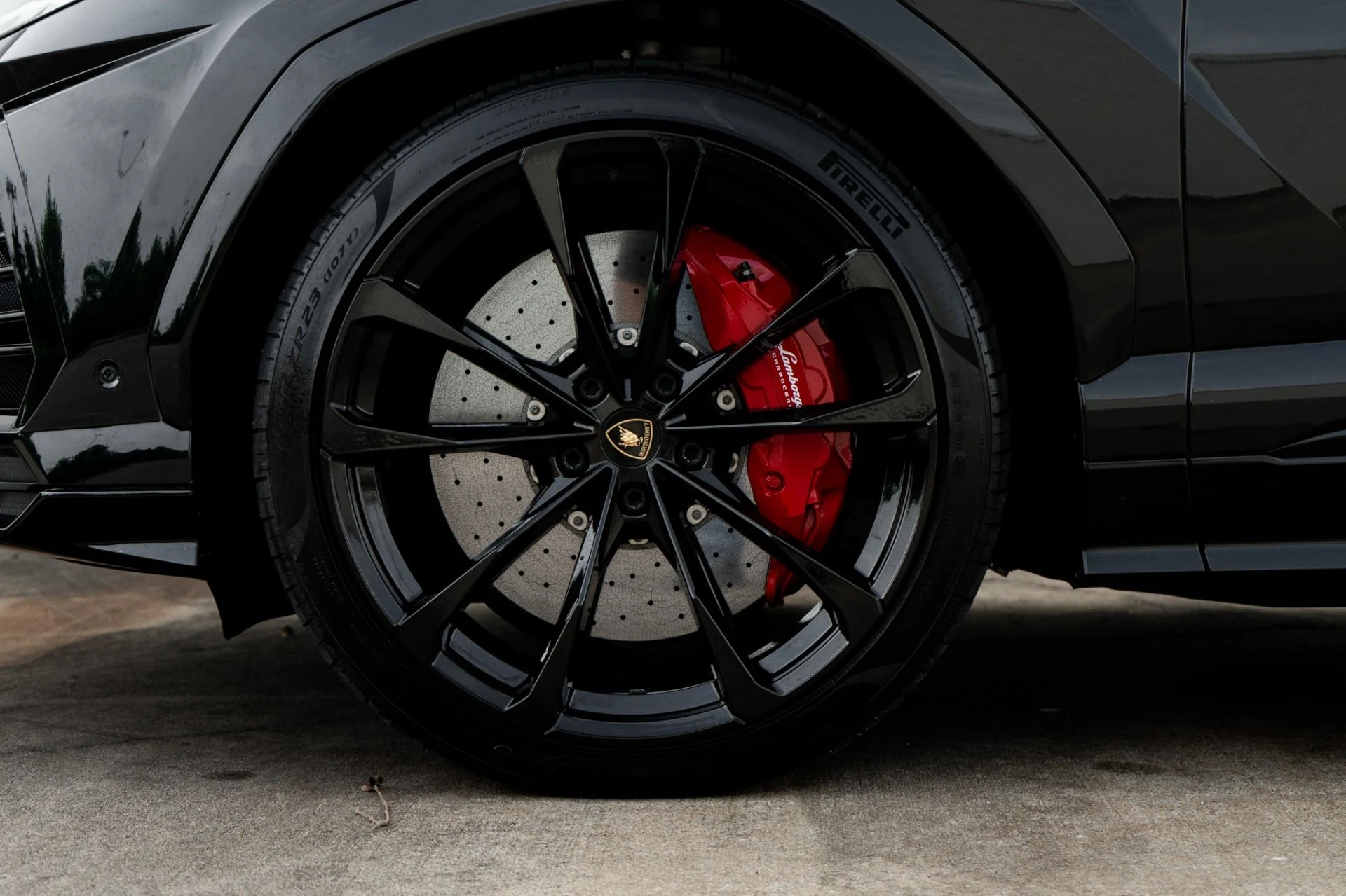 mph034_1898902118_Used_2022_Lamborghini_Urus_1777500470_18e465b6f2