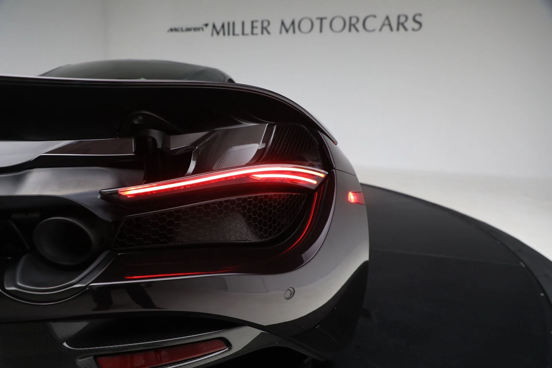 mph034_1911912589_Used_2018_Mc_Laren_720_S_Performance_9e4f911b43