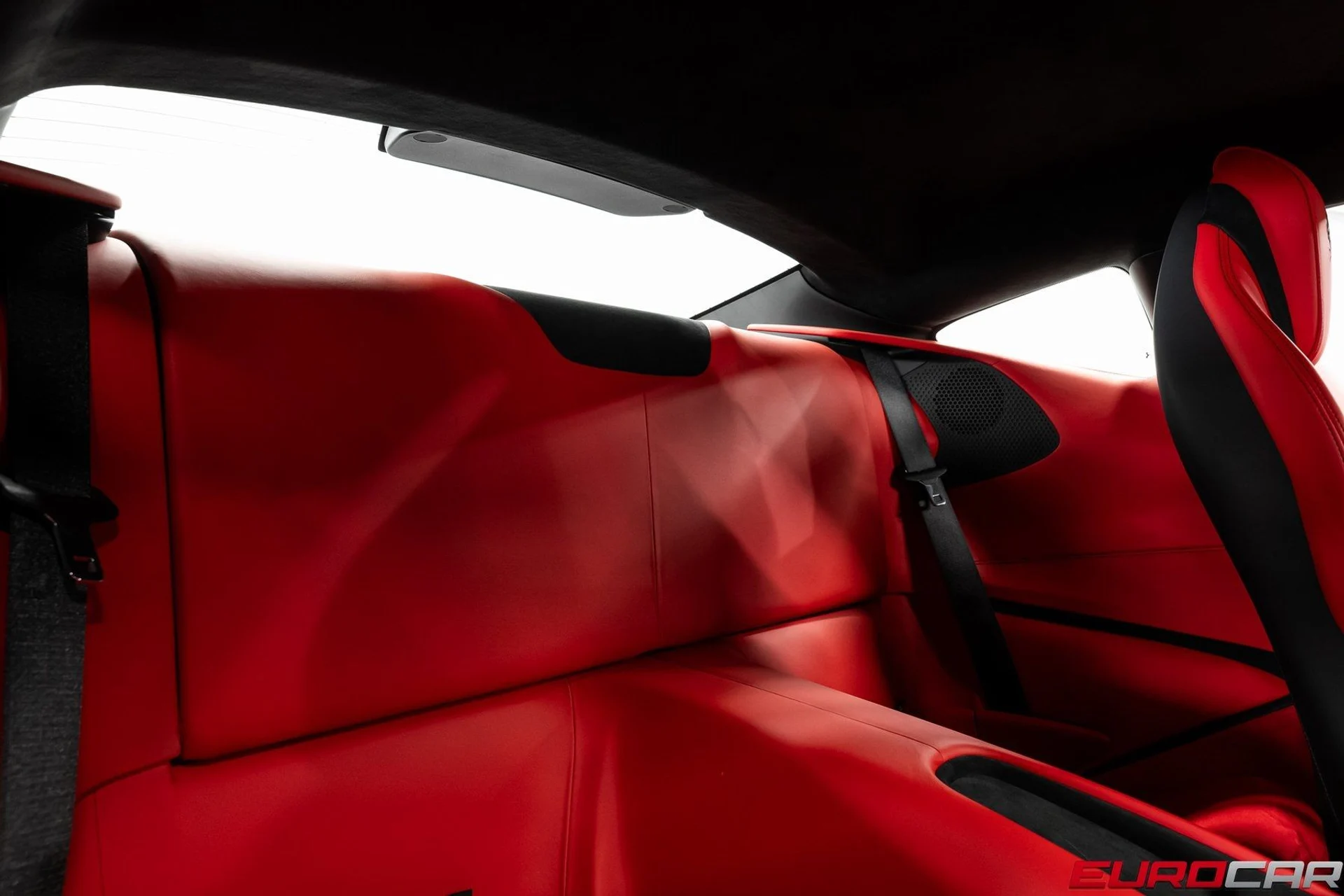 mph034_1913826312_image_35_876afe9161