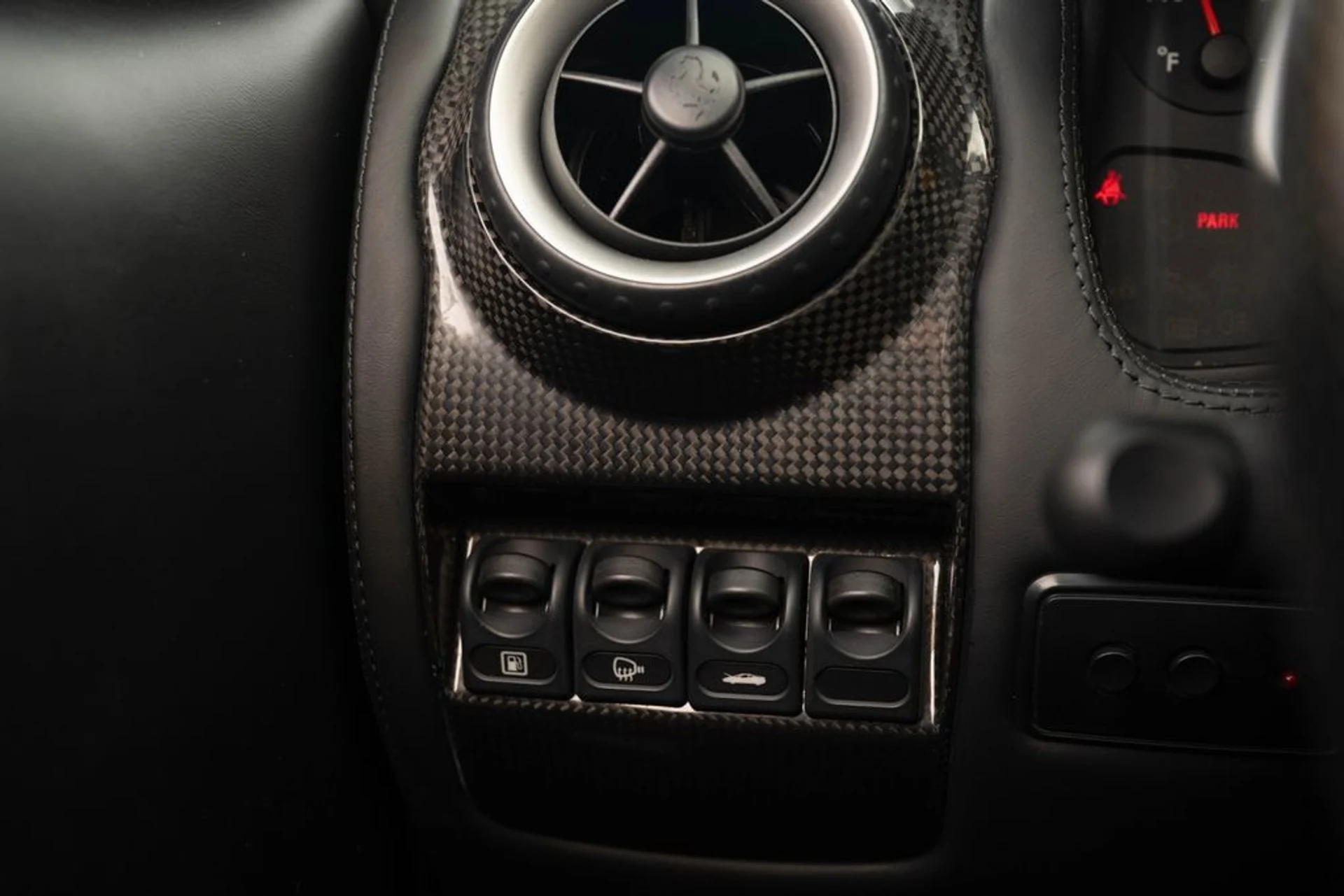 mph034_1920425187_5b834e7a3a424eca8b92a192019ab64e_aede9378af