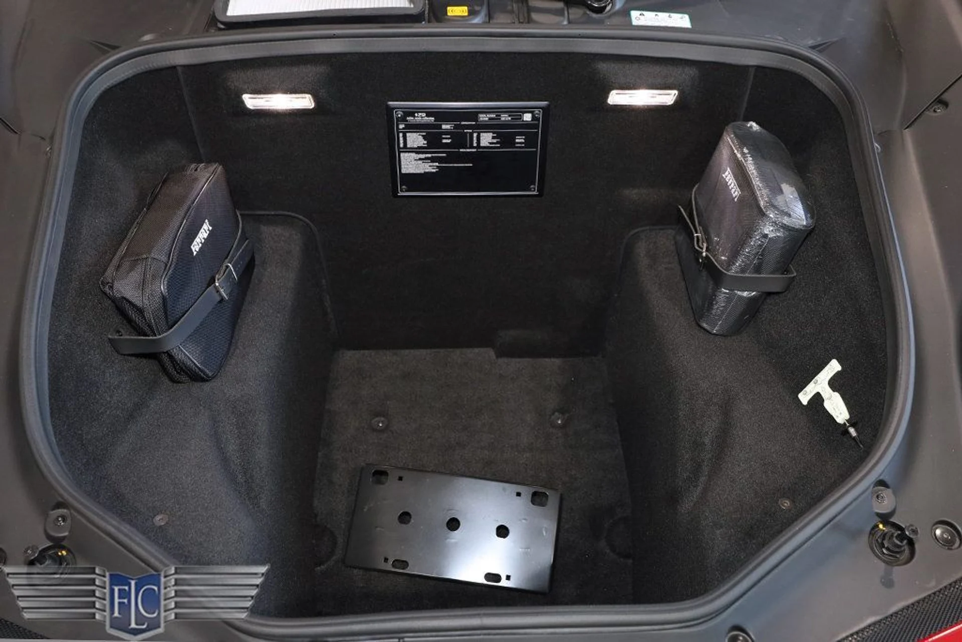 mph034_1922100440_used_2018_ferrari_488_gtb_488gtb70thanniversary_9689_22986493_35_1024_22514af31e