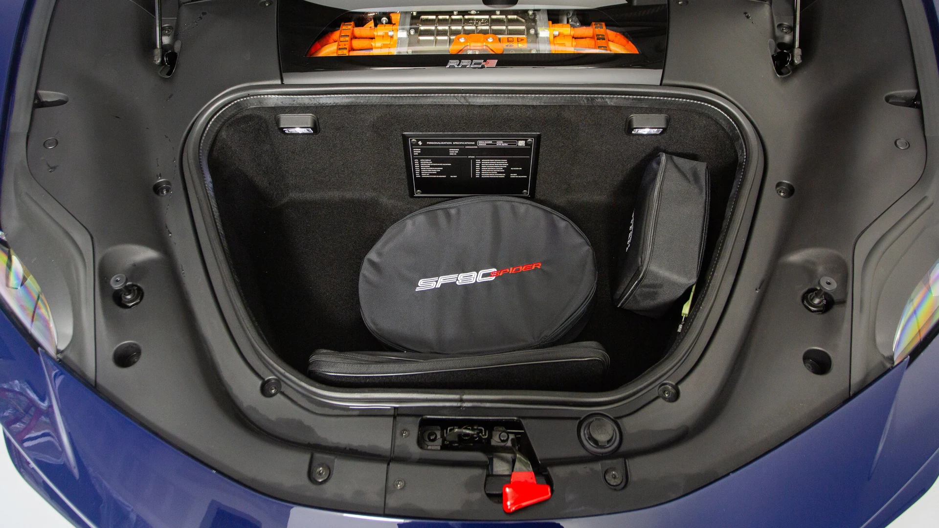 mph034_1931508624_bfc57a50f444446f8965601bb250e9d7_d8d24bb4c3