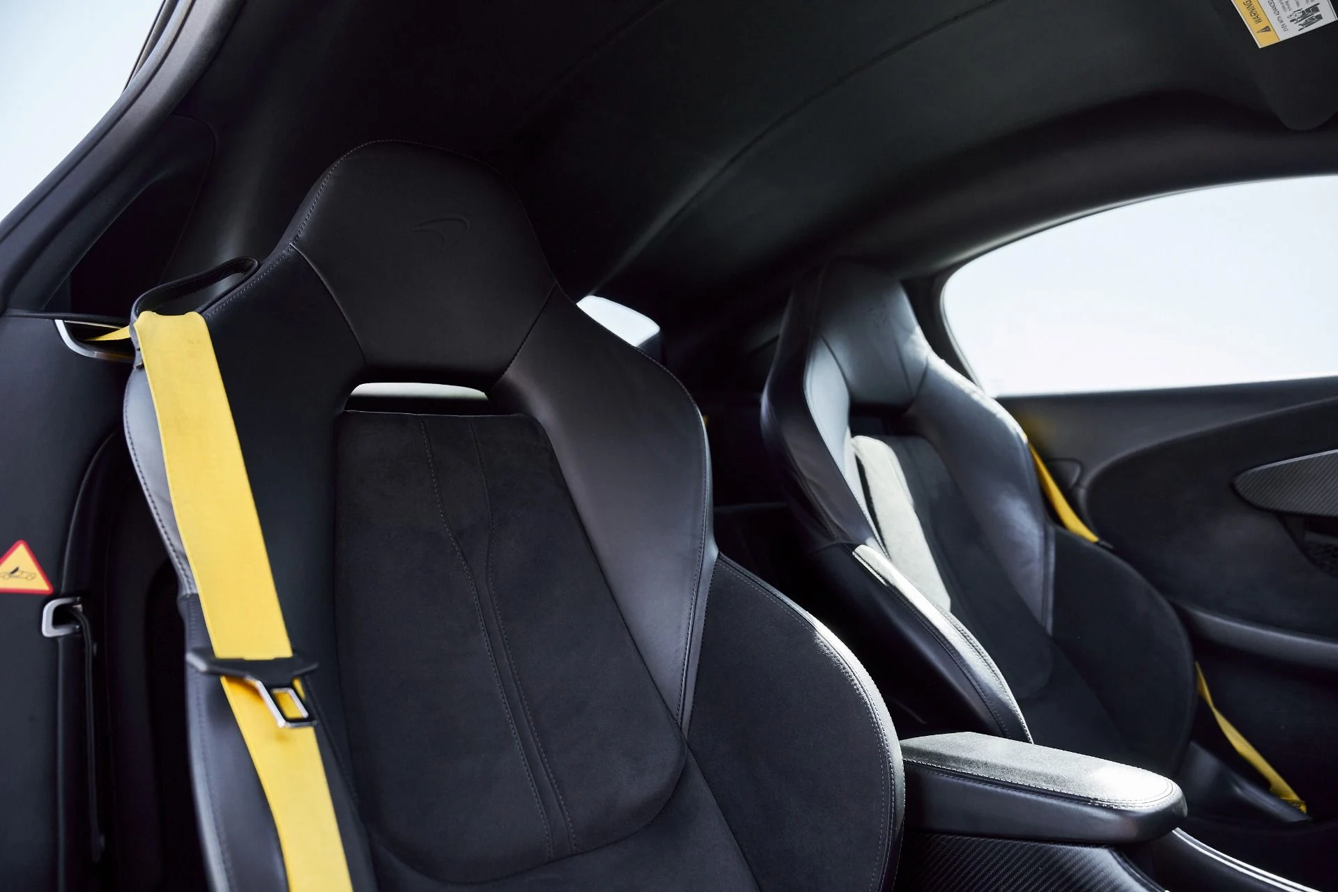 mph034_1934312369_Used_2019_Mc_Laren_600_LT_Base_1770430649_6f05b52a23