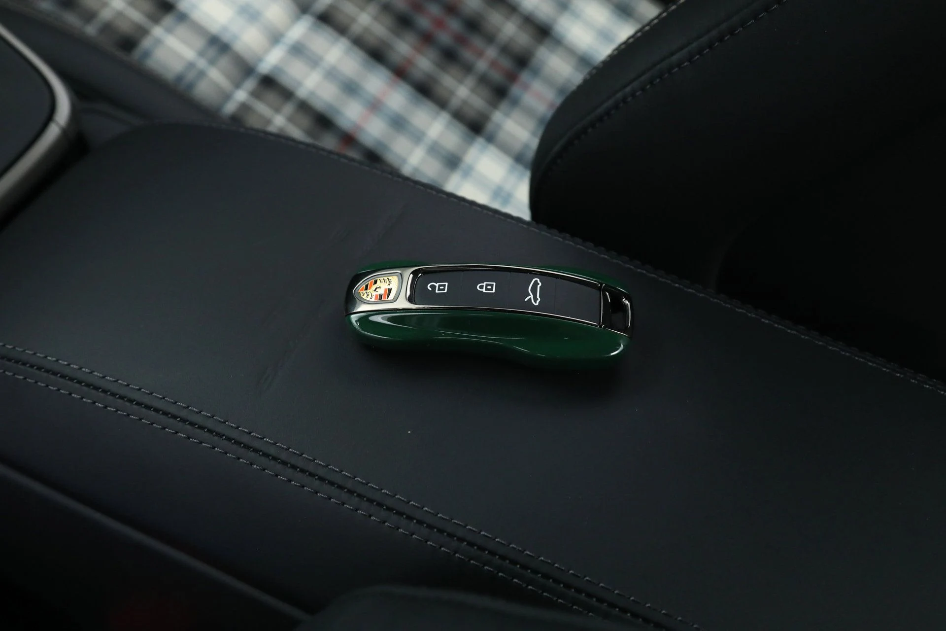 mph034_1938673663_3fd16a38f7d468a9c55003e050fcef86_cee63cedbb