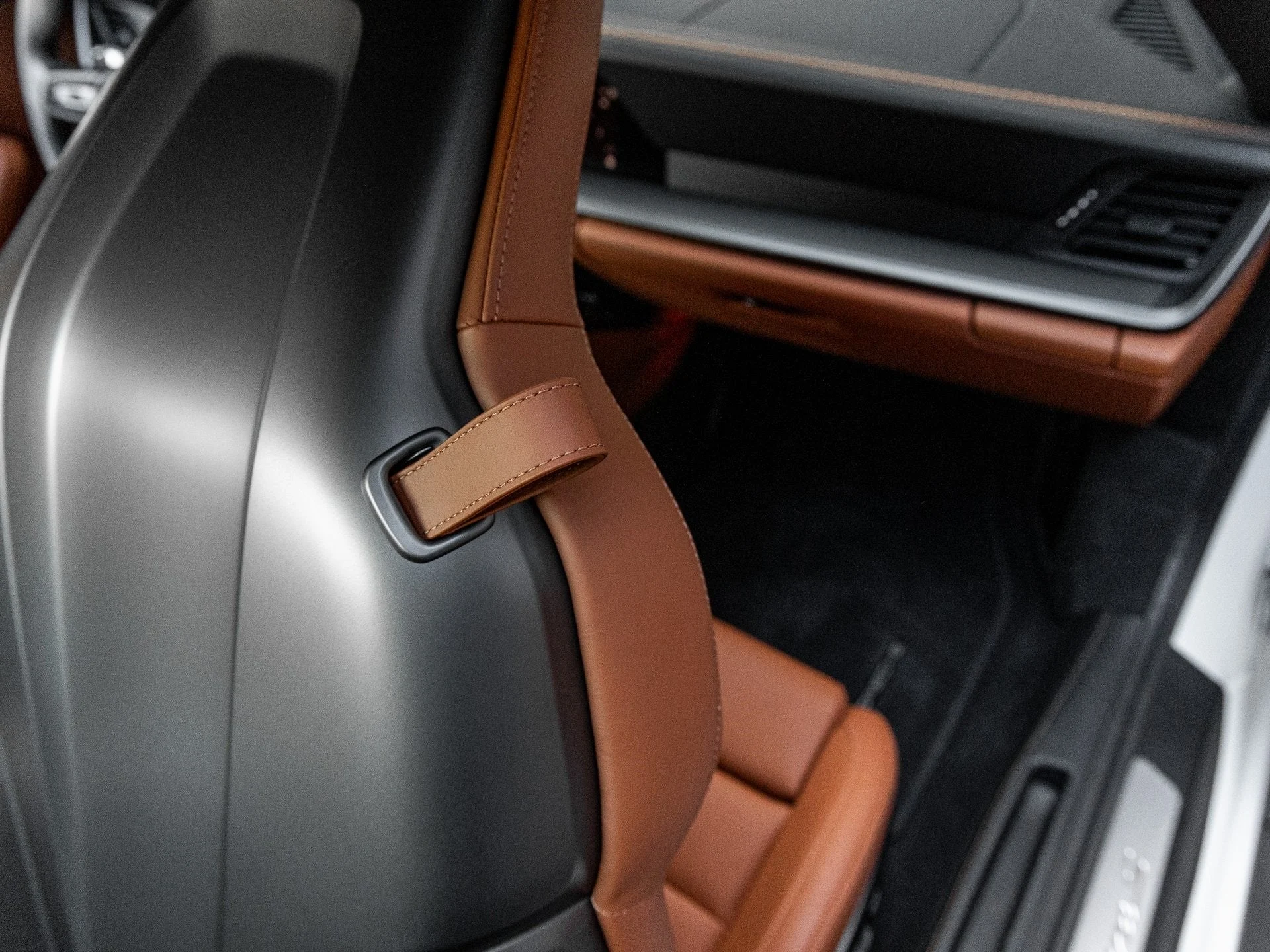 mph034_197409007_35_9af85b9d20