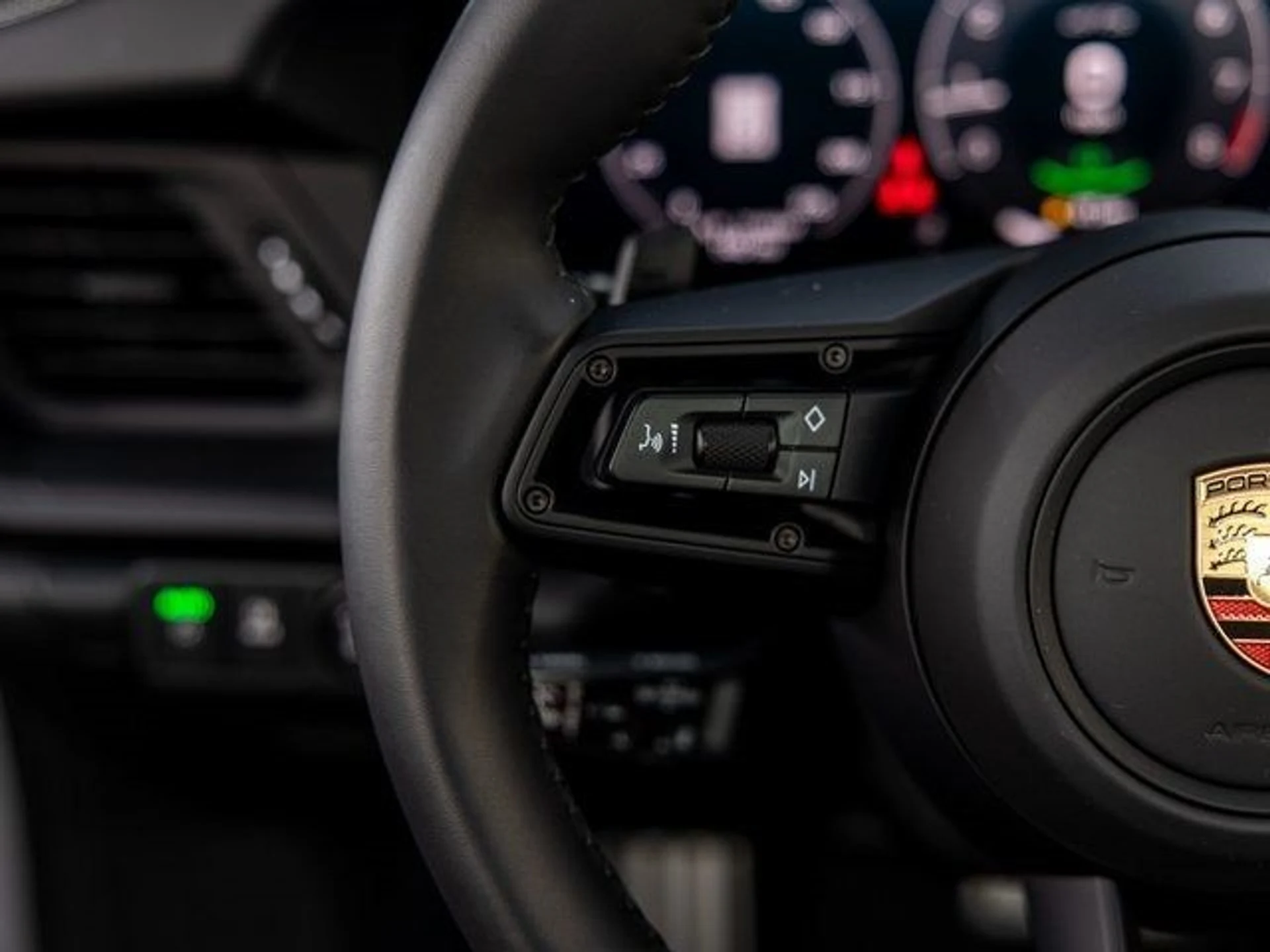 mph034_1976262618_35_27322d4296