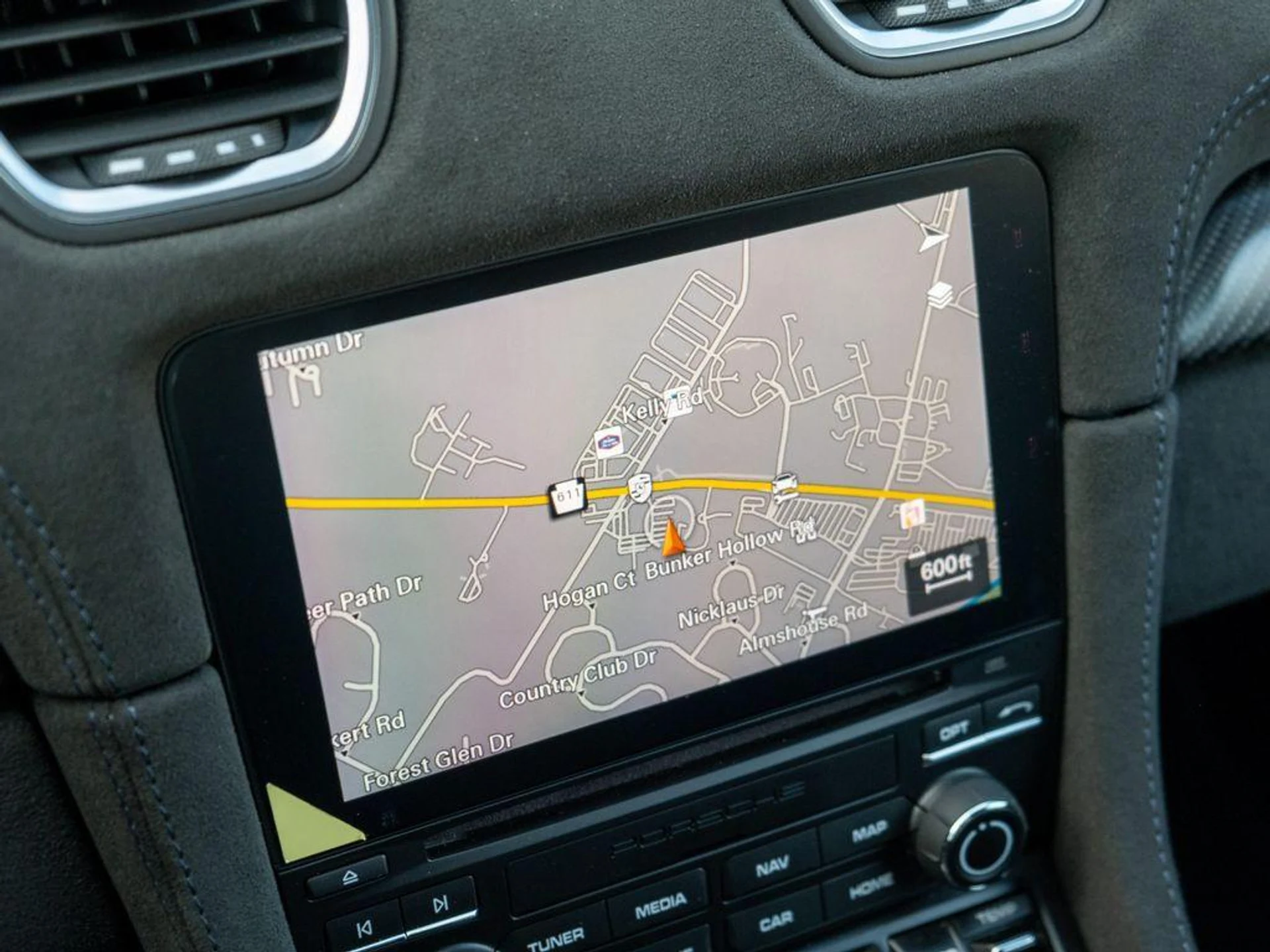 mph034_1977503854_c_A8ip_Uub_S9fv5_YGO_1_R0koo_If_C54_188aef513d