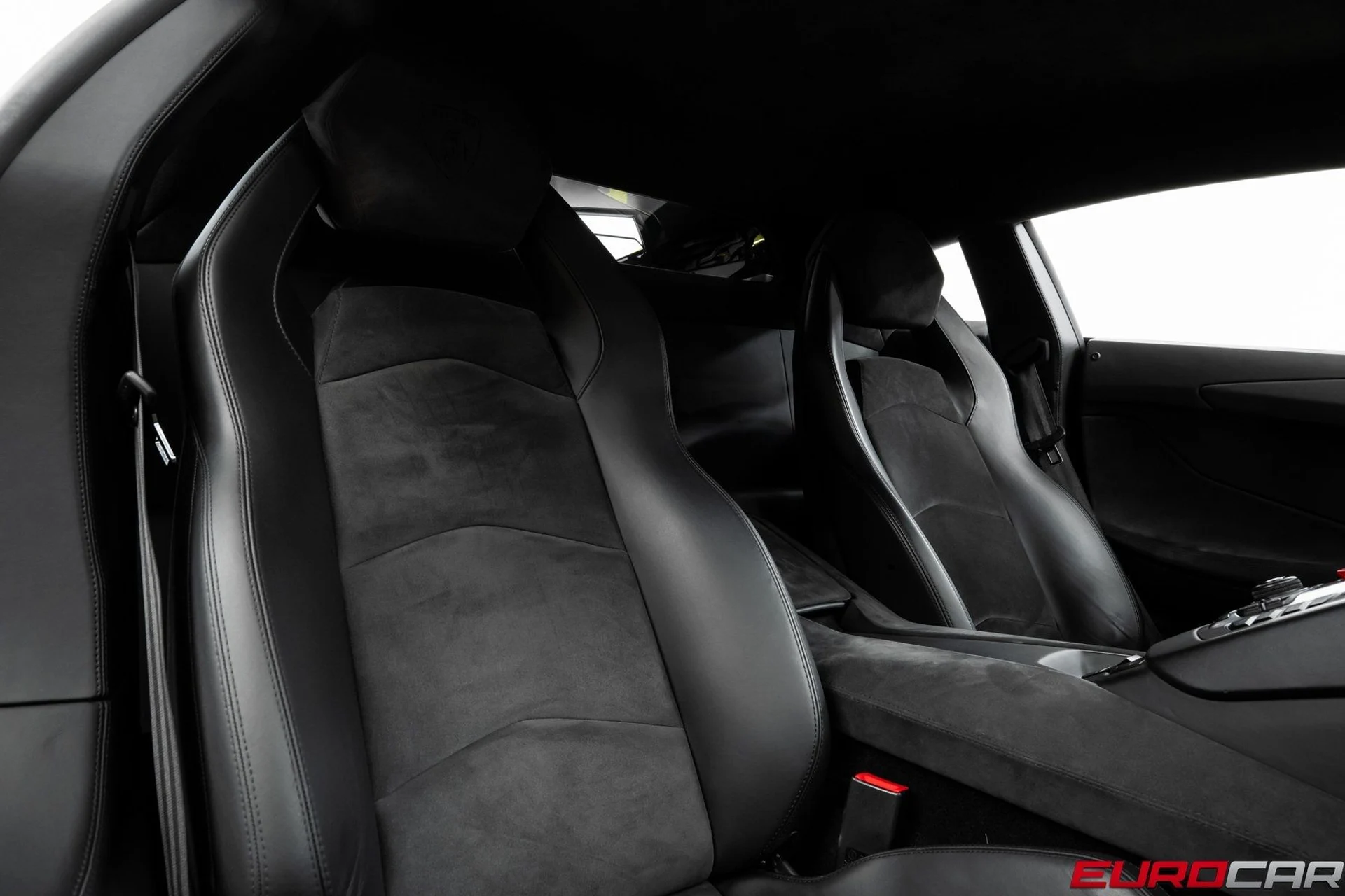 mph034_1977955635_image_35_33fae43d1e