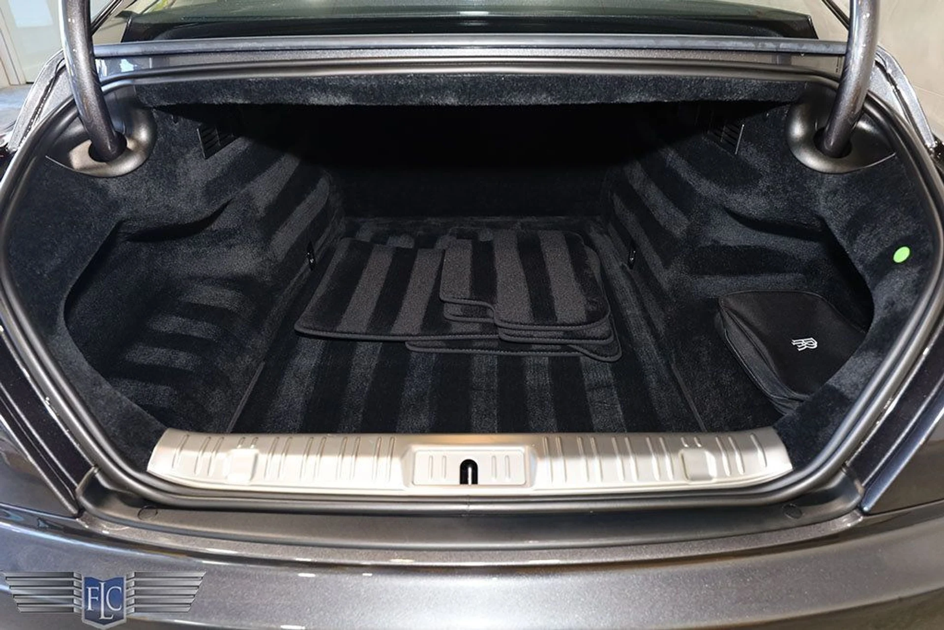 mph034_1980465347_used_2019_rolls_royce_wraith_coupe_9689_22263215_35_1024_2e93166245