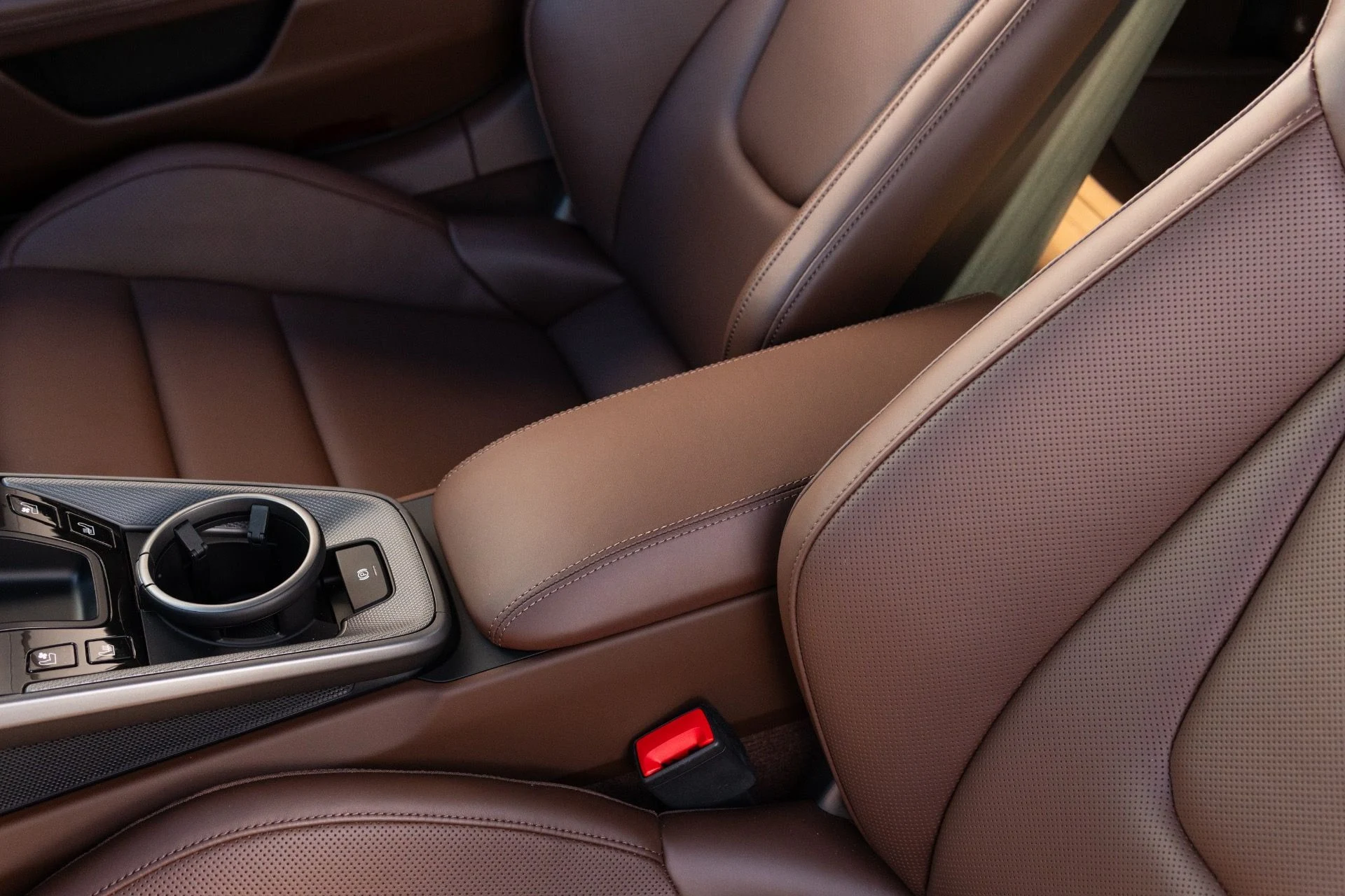 mph034_198052292_Used_2024_Porsche_911_Carrera_1772817798_149c28e1a1