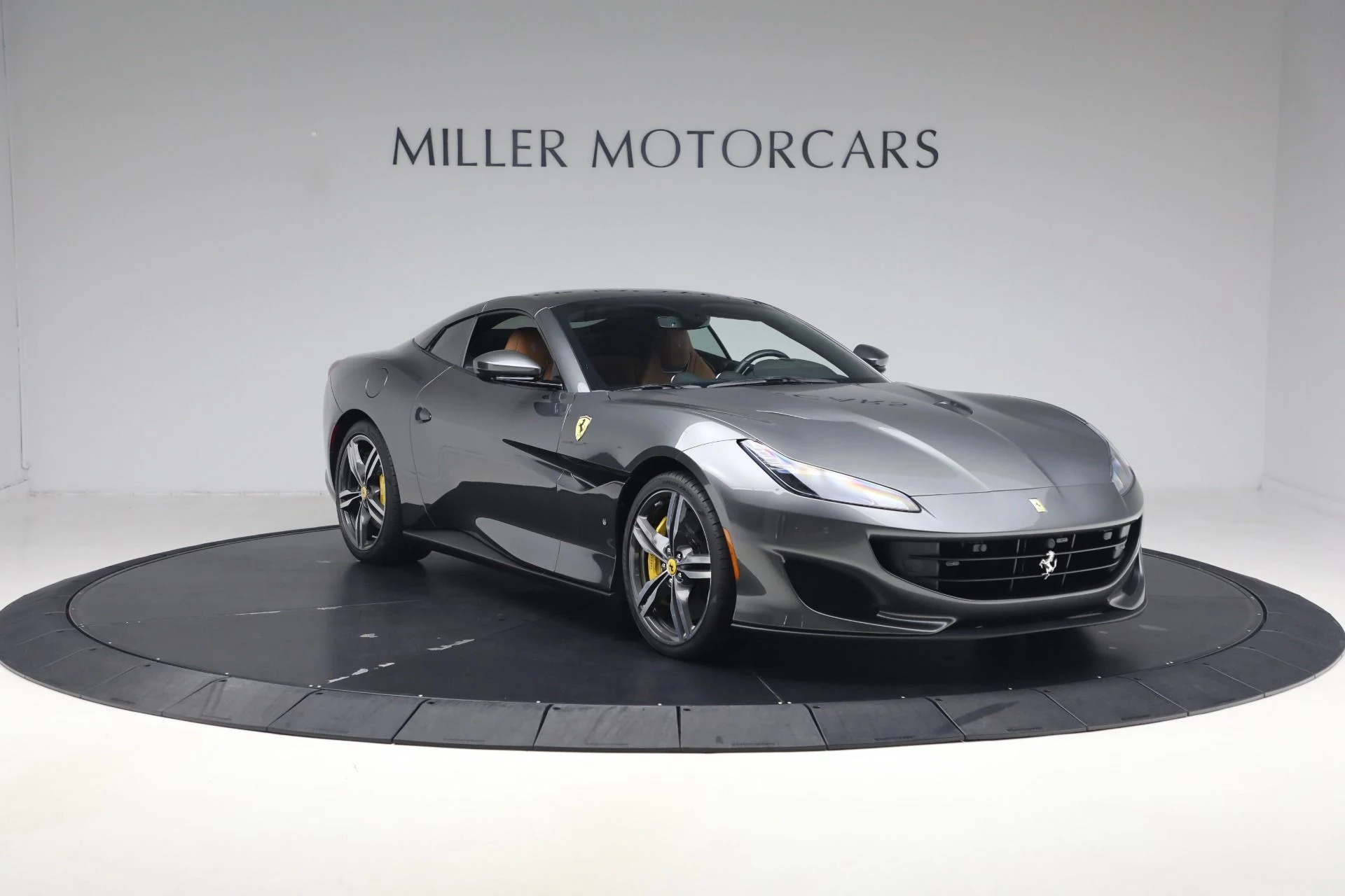 mph034_1982902905_Used_2019_Ferrari_Portofino_1791044080_baed884975