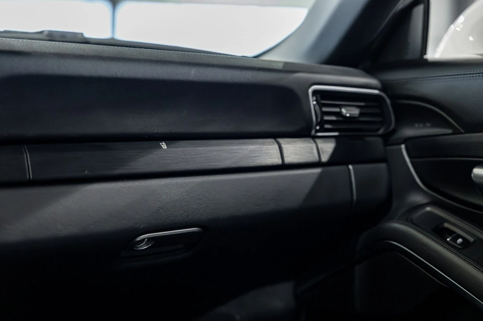 mph034_1987166_ww_adda924af8