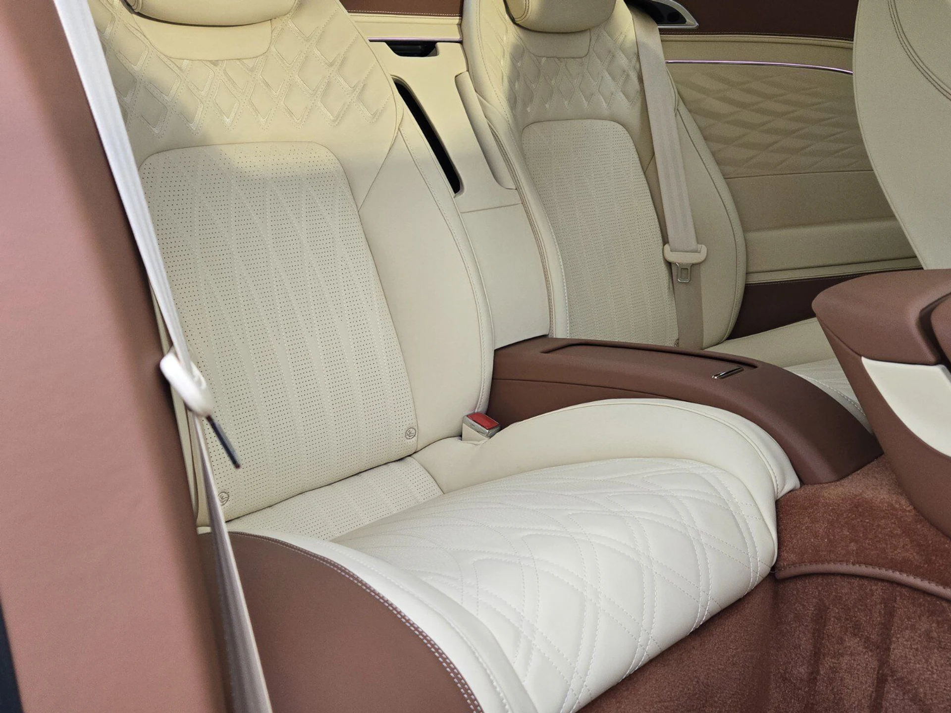 mph034_1990024422_a262e08680941309fed5a2250a41268dx_650d9a89b6