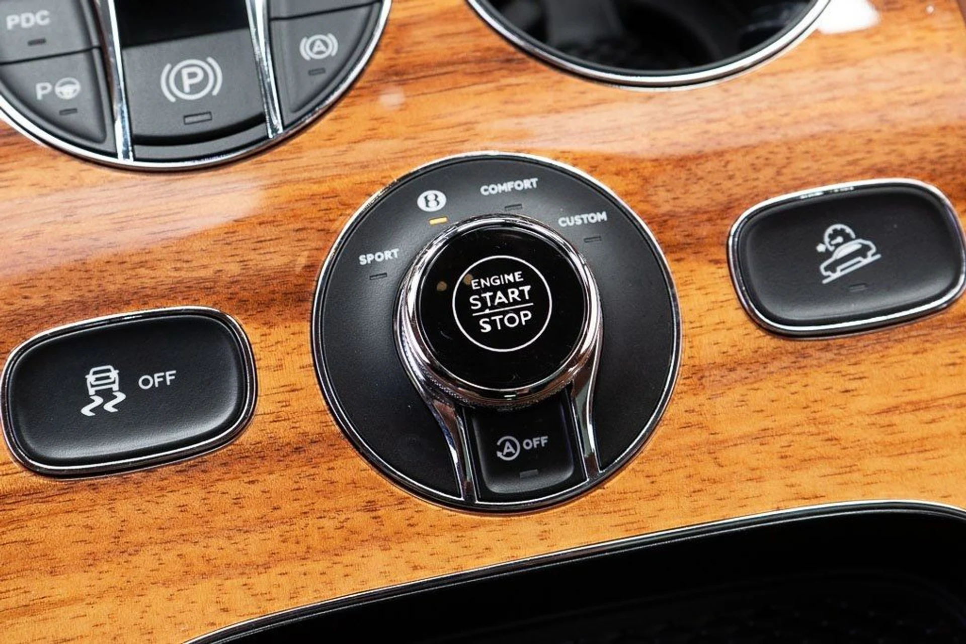 mph034_2029215728_0eb5833bb1476348cd6f1e67975cc171_53d06817ec