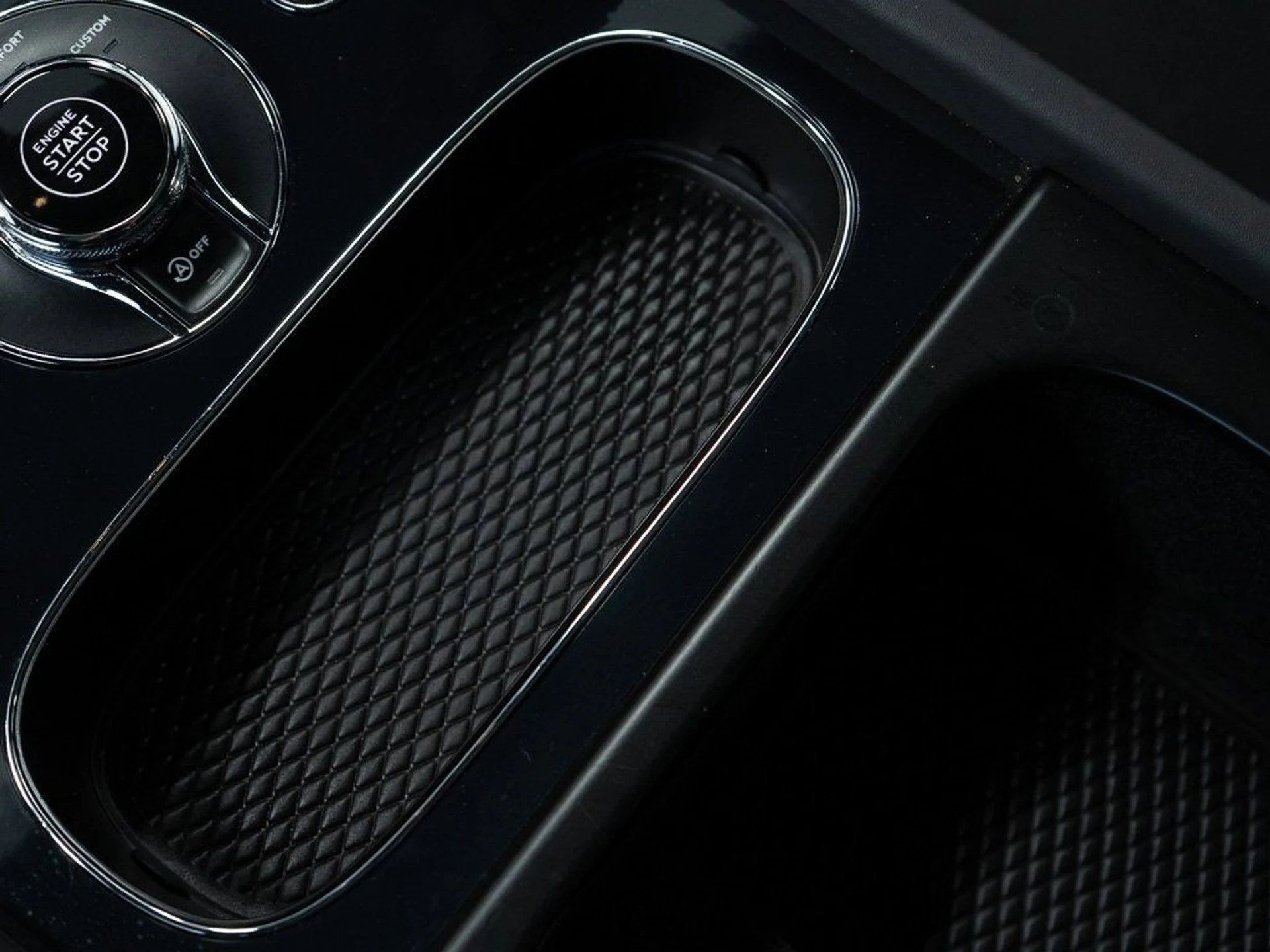 mph034_2036956182_428f0fc4eab5401897018947898f2d95_ec33c3e855