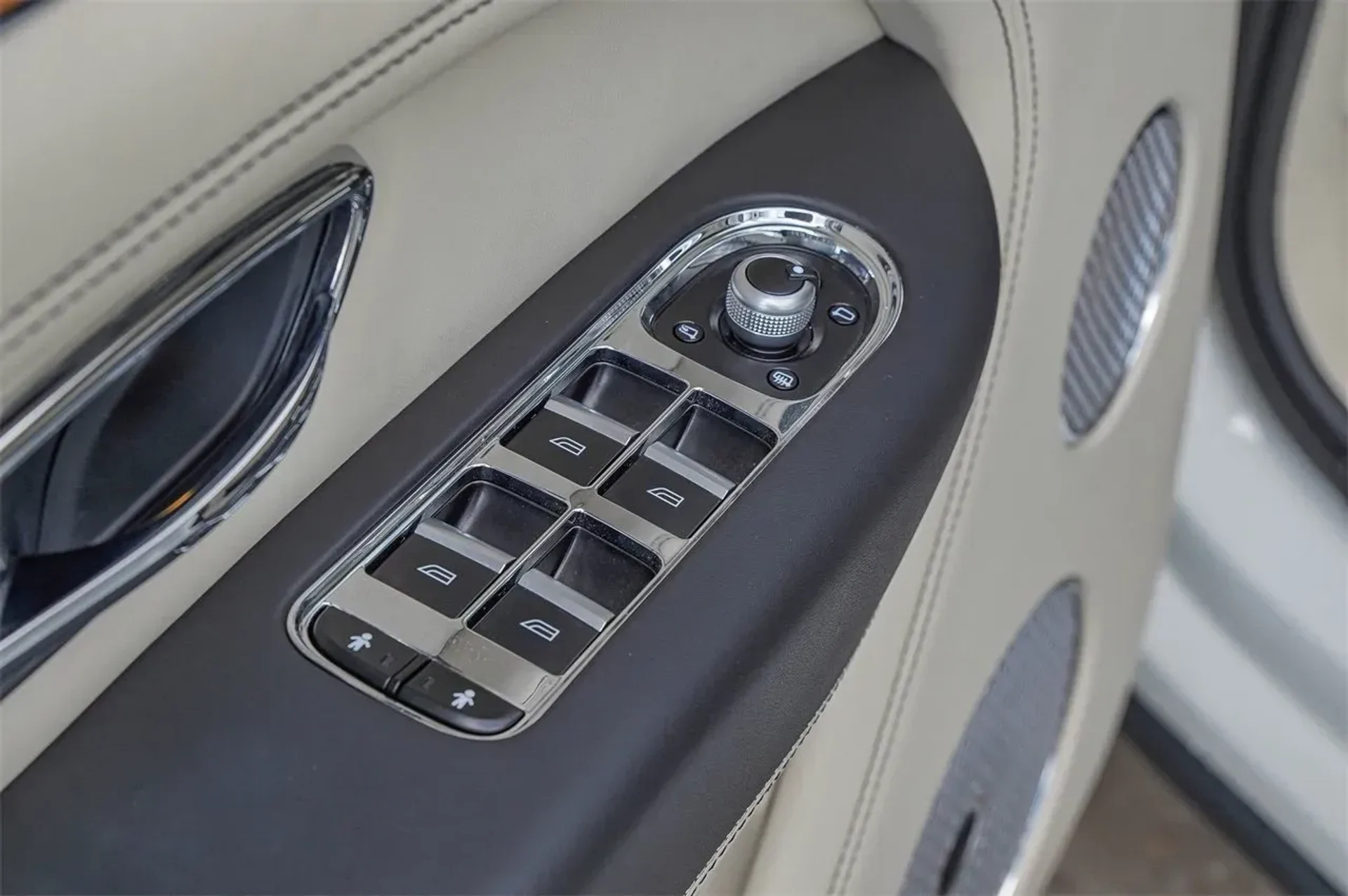 mph034_2037488312_2d2ad02983b84b1388877383e6073b31_7aed02d4bc