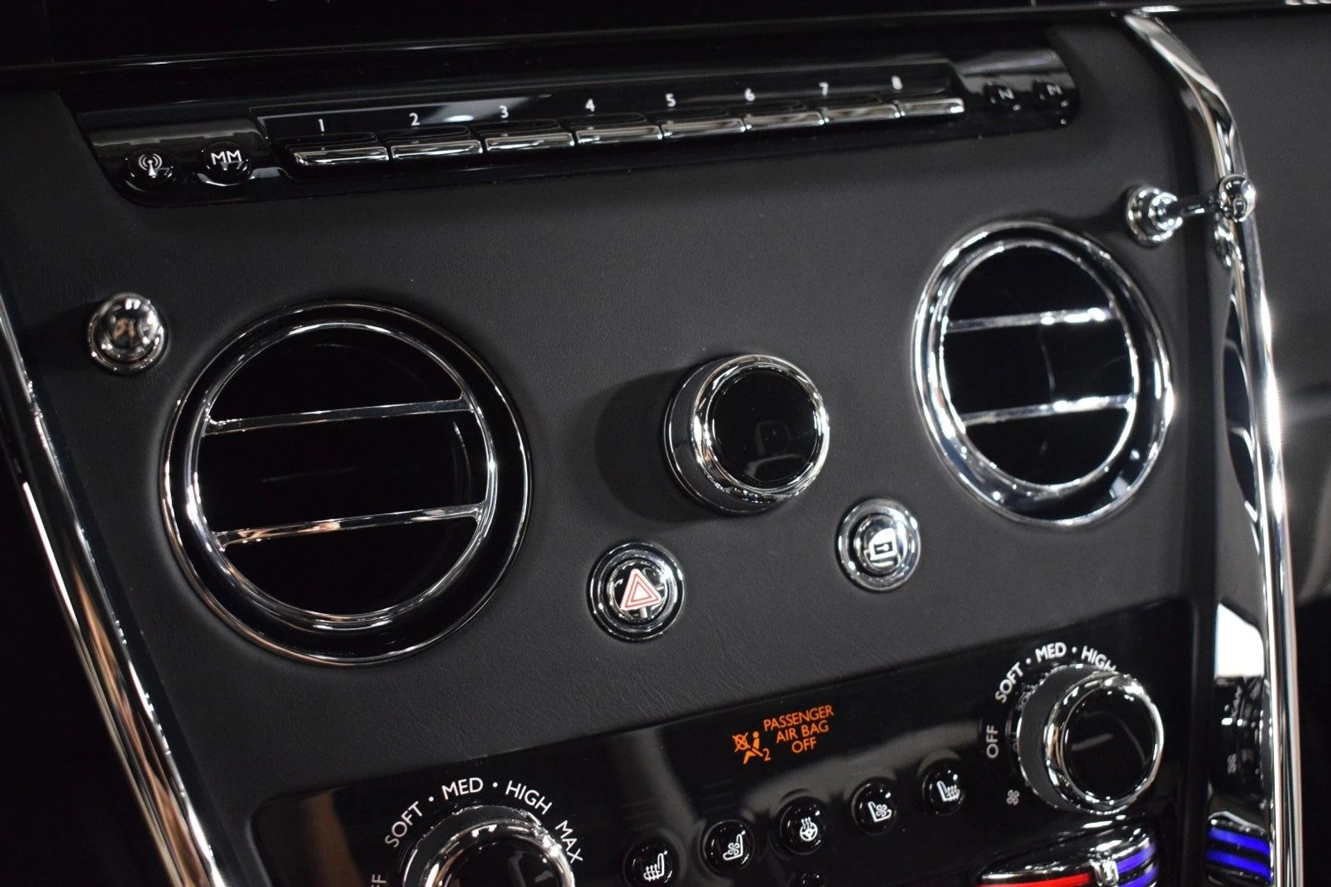 mph034_2038757967_96b842ecd62d5c0d9a59f808c30da46bx_31aa5cefd6