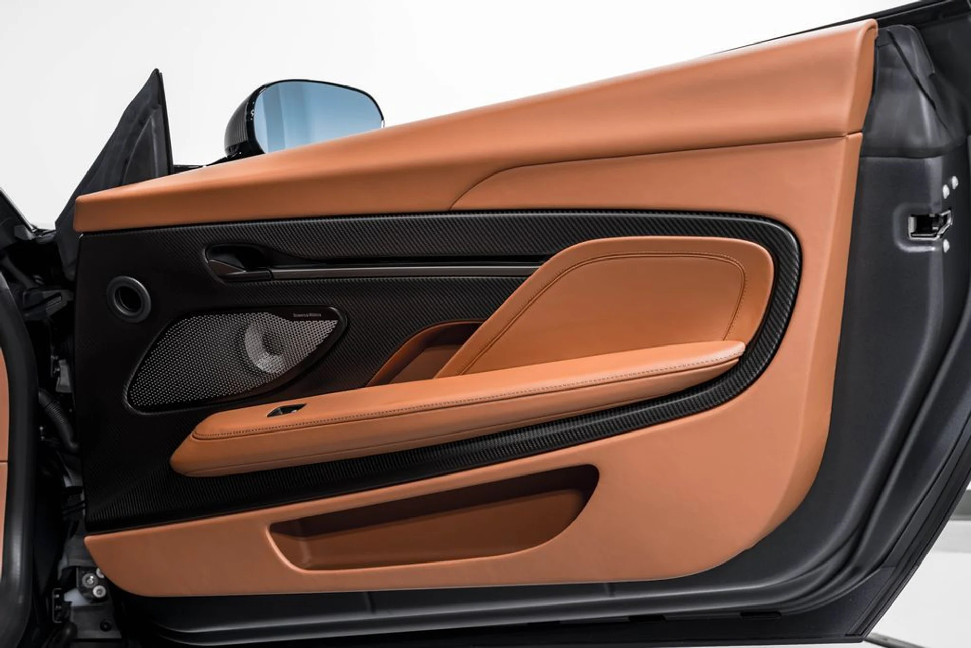 mph034_2040135632_cd8b4d3a481fd25f9759331f1e714fdfx_4f11d1cbda