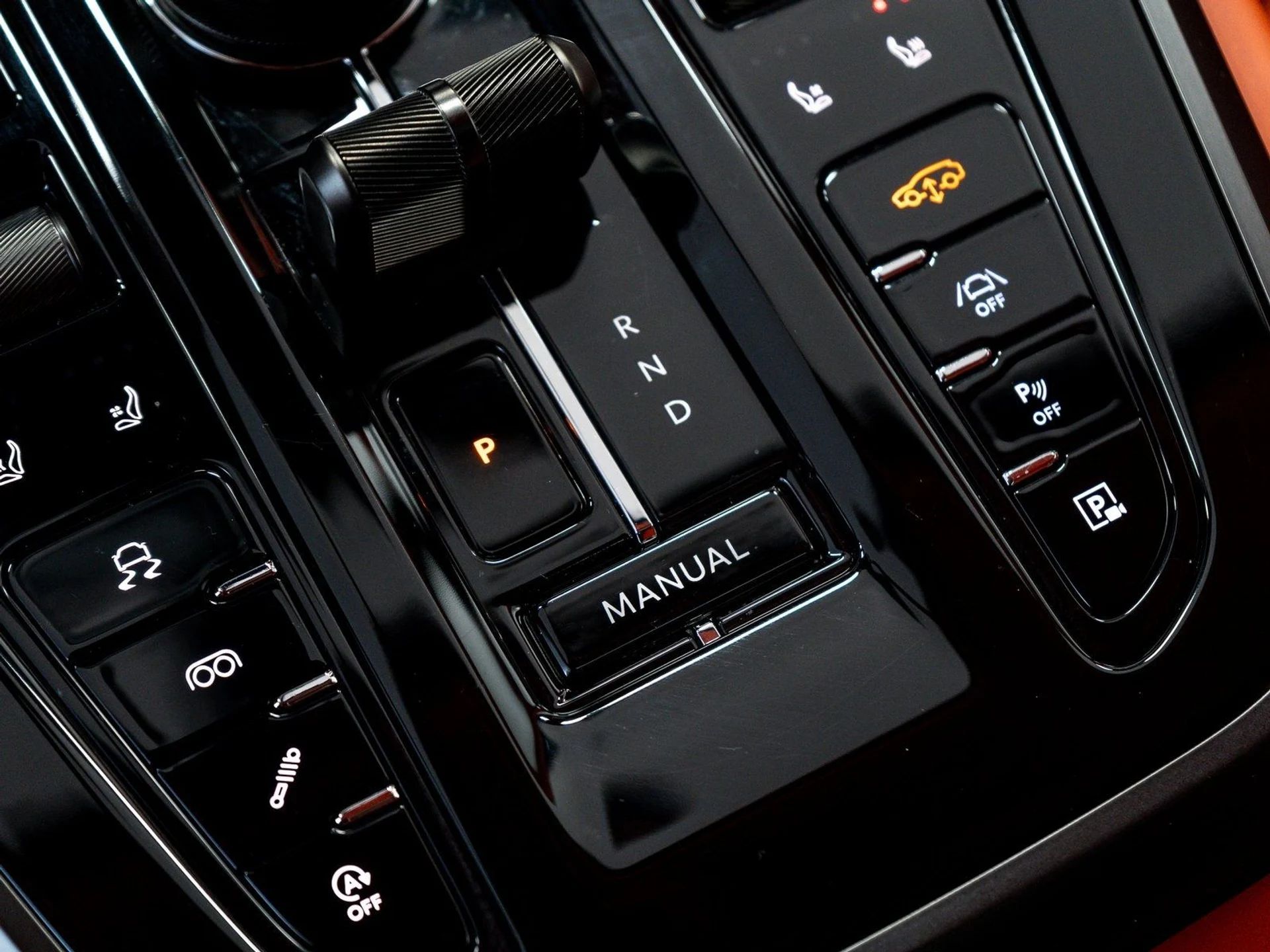 mph034_2052554740_01f0f8d528d39f3fd16b639d2ab9fd54_6a03c18239