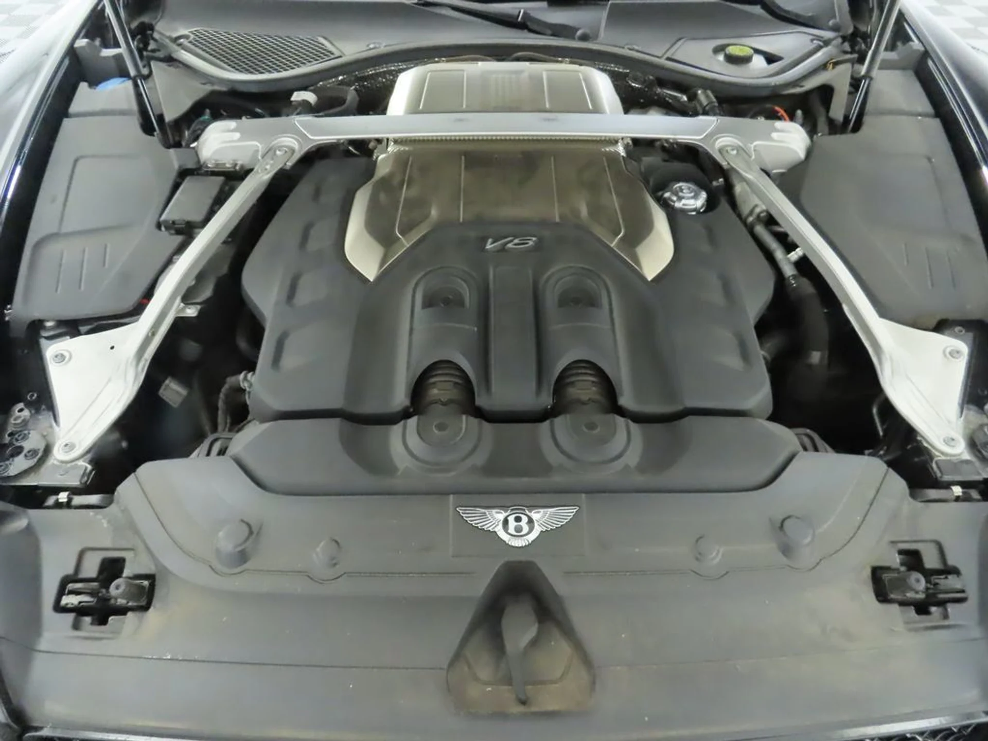 mph034_2054642106_used_2020_bentley_continental_gtv8firsteditionconvertible_8119_22948234_35_1024_94475b0938