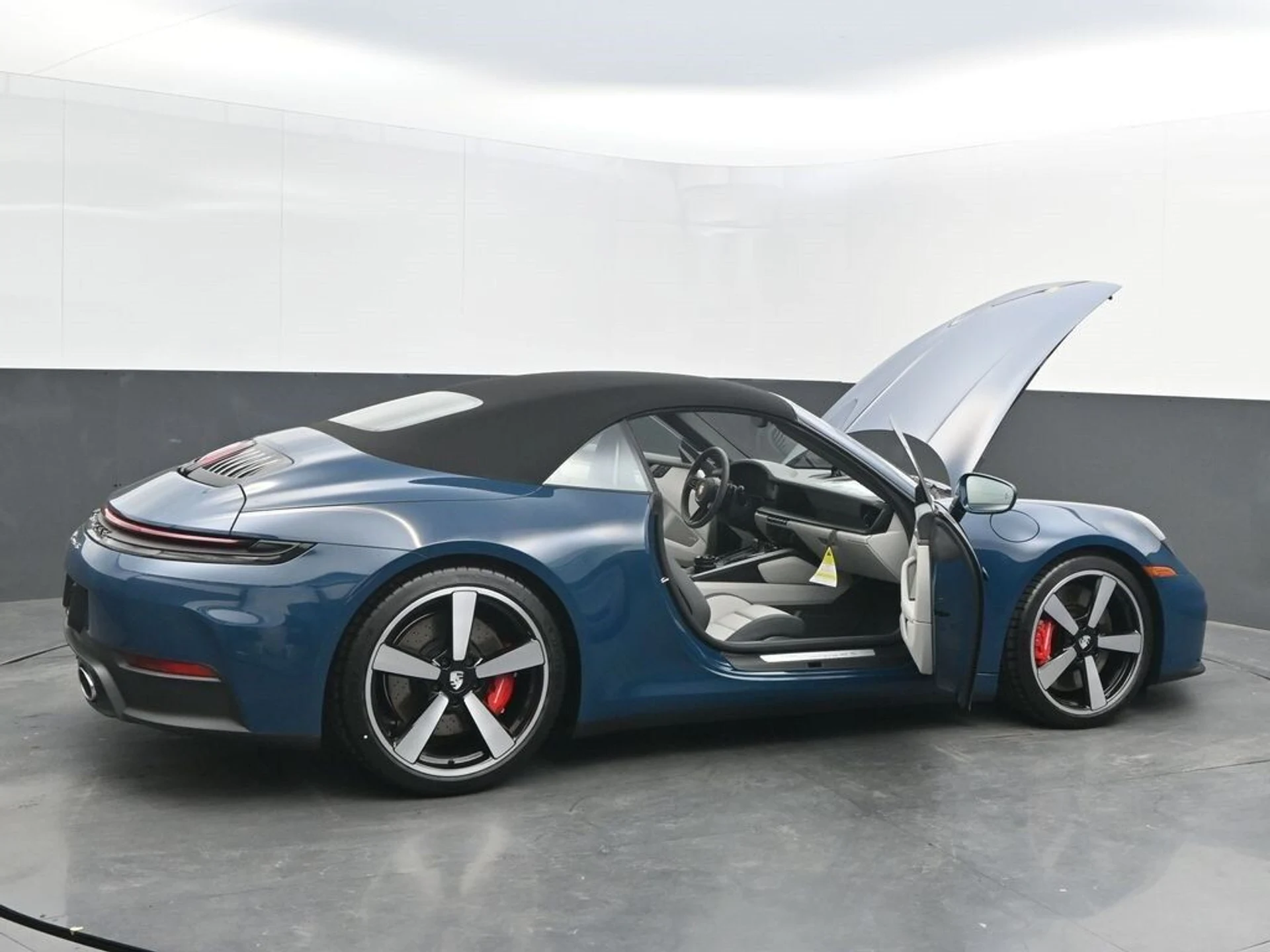 mph034_2058348251_4d4008495401d7b4ef692eab510d3716x_2be6aab187