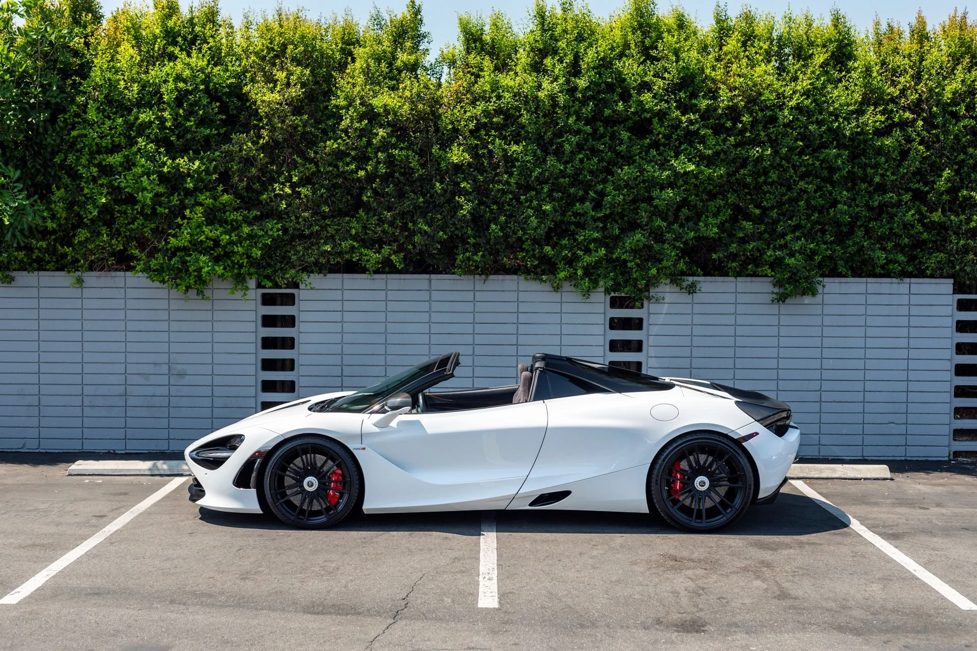 mph034_2063927998_Used_2020_Mc_Laren_720_S_Spider_Performance_1762207971_3bb2328734